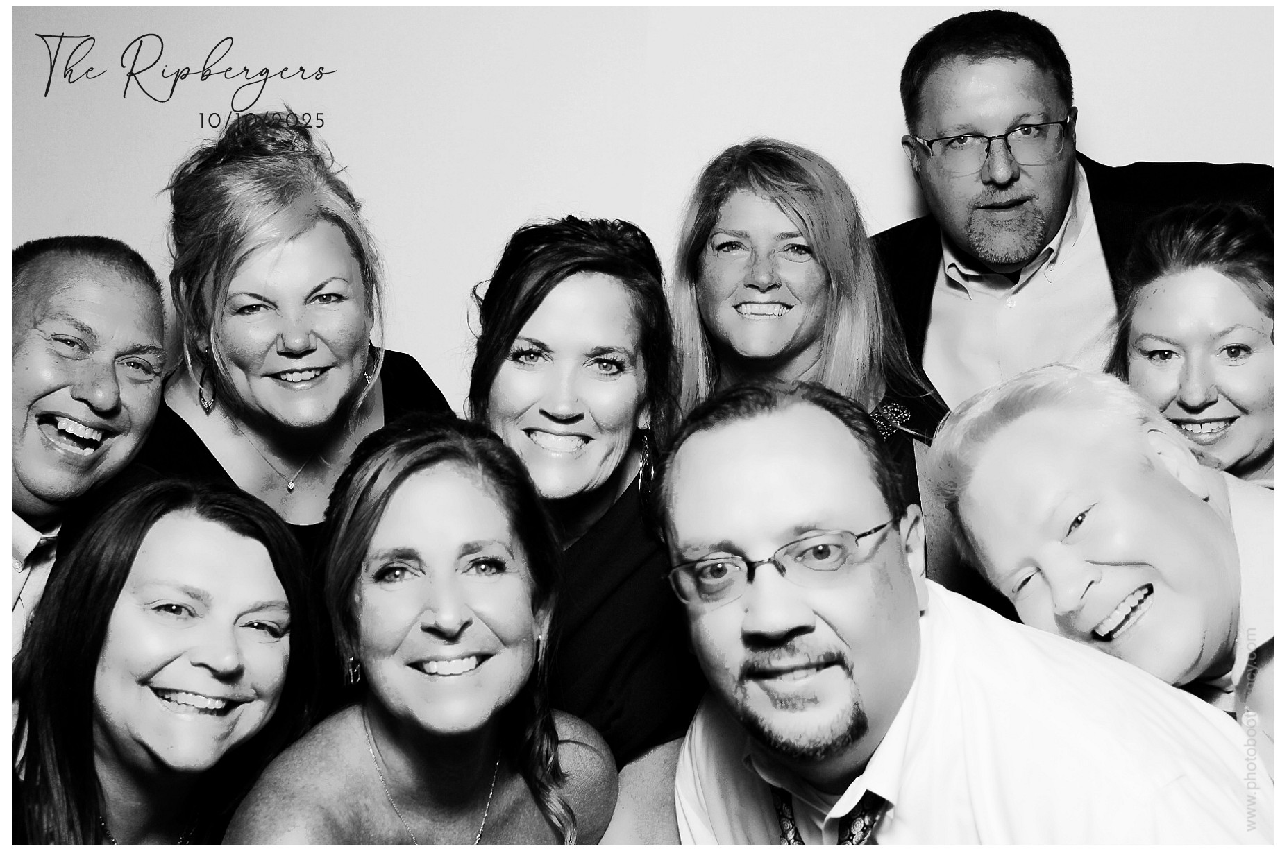 The Ripbergers | View more photos from the event at gallery.photoboothcincy.com/u/PhotoBoothCincy/The-Ripbergers