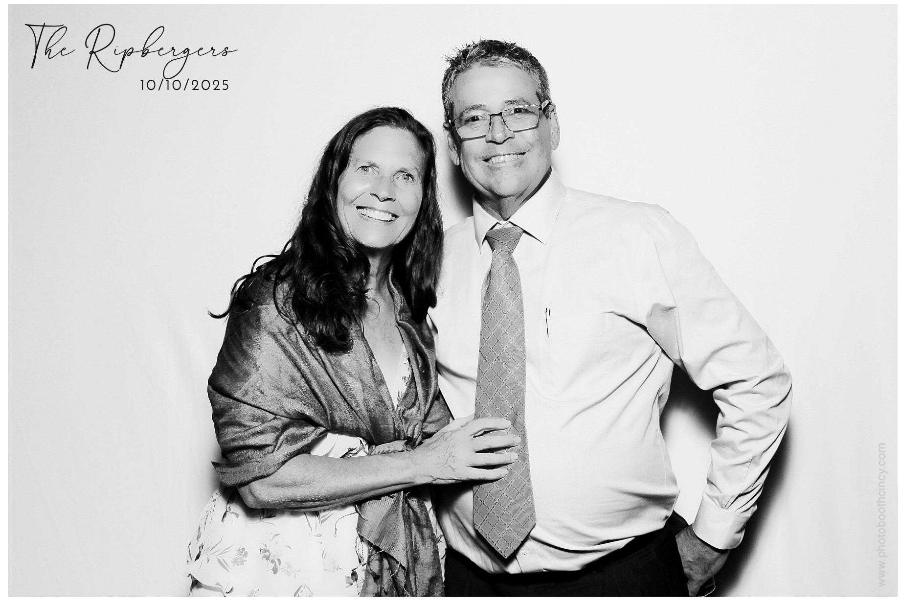 The Ripbergers | View more photos from the event at gallery.photoboothcincy.com/u/PhotoBoothCincy/The-Ripbergers
