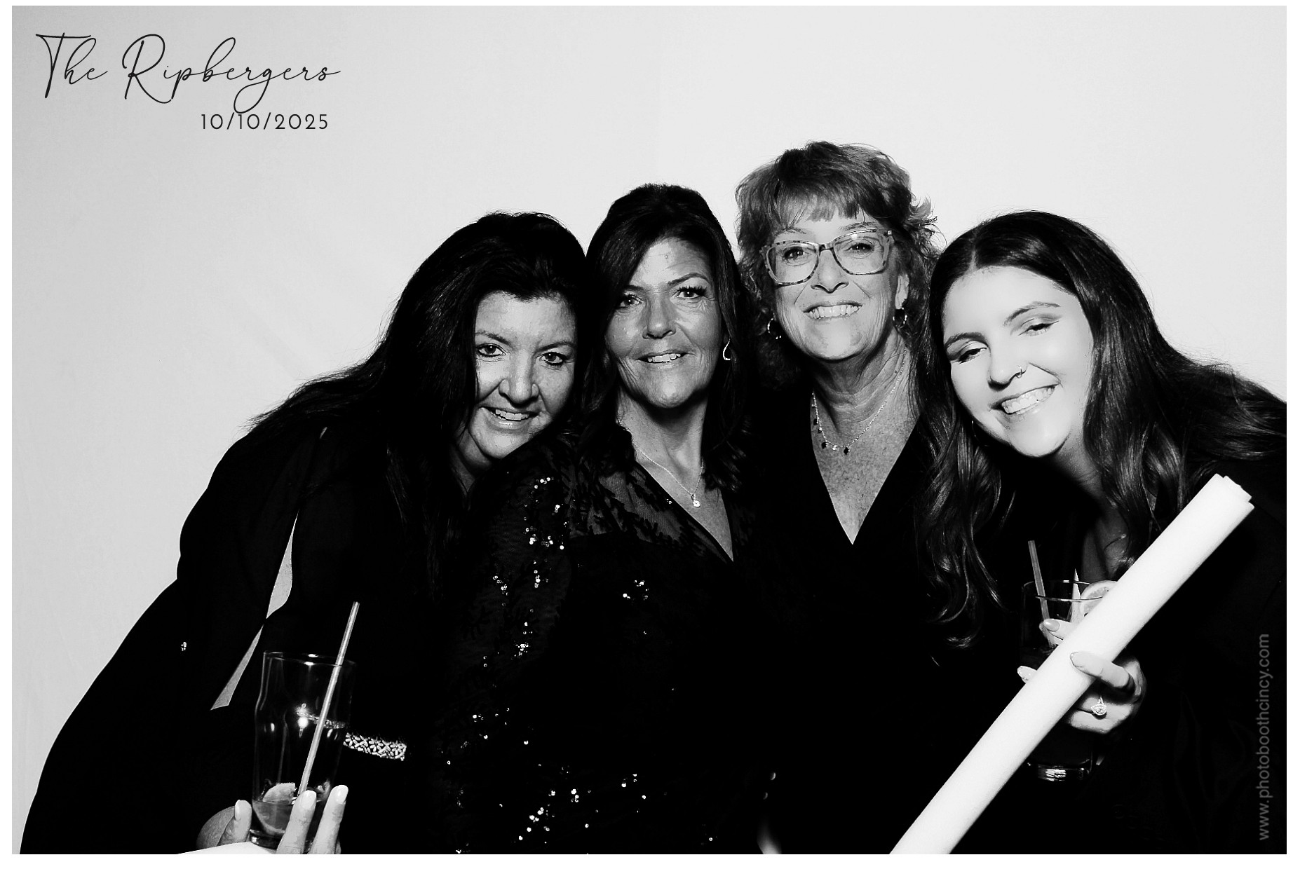 The Ripbergers | View more photos from the event at gallery.photoboothcincy.com/u/PhotoBoothCincy/The-Ripbergers
