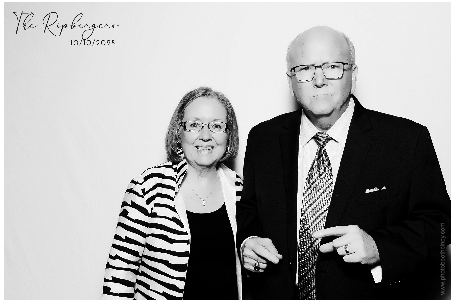 The Ripbergers | View more photos from the event at gallery.photoboothcincy.com/u/PhotoBoothCincy/The-Ripbergers