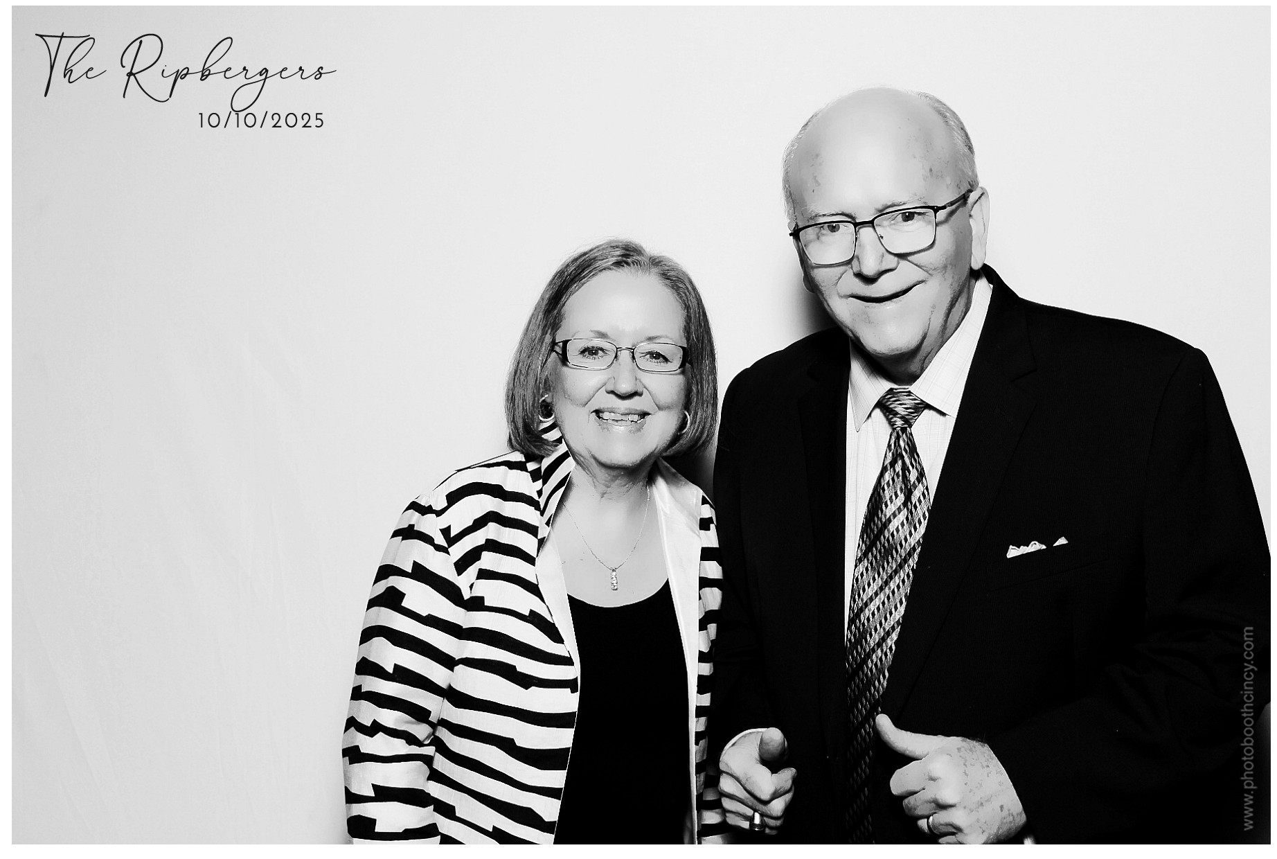 The Ripbergers | View more photos from the event at gallery.photoboothcincy.com/u/PhotoBoothCincy/The-Ripbergers