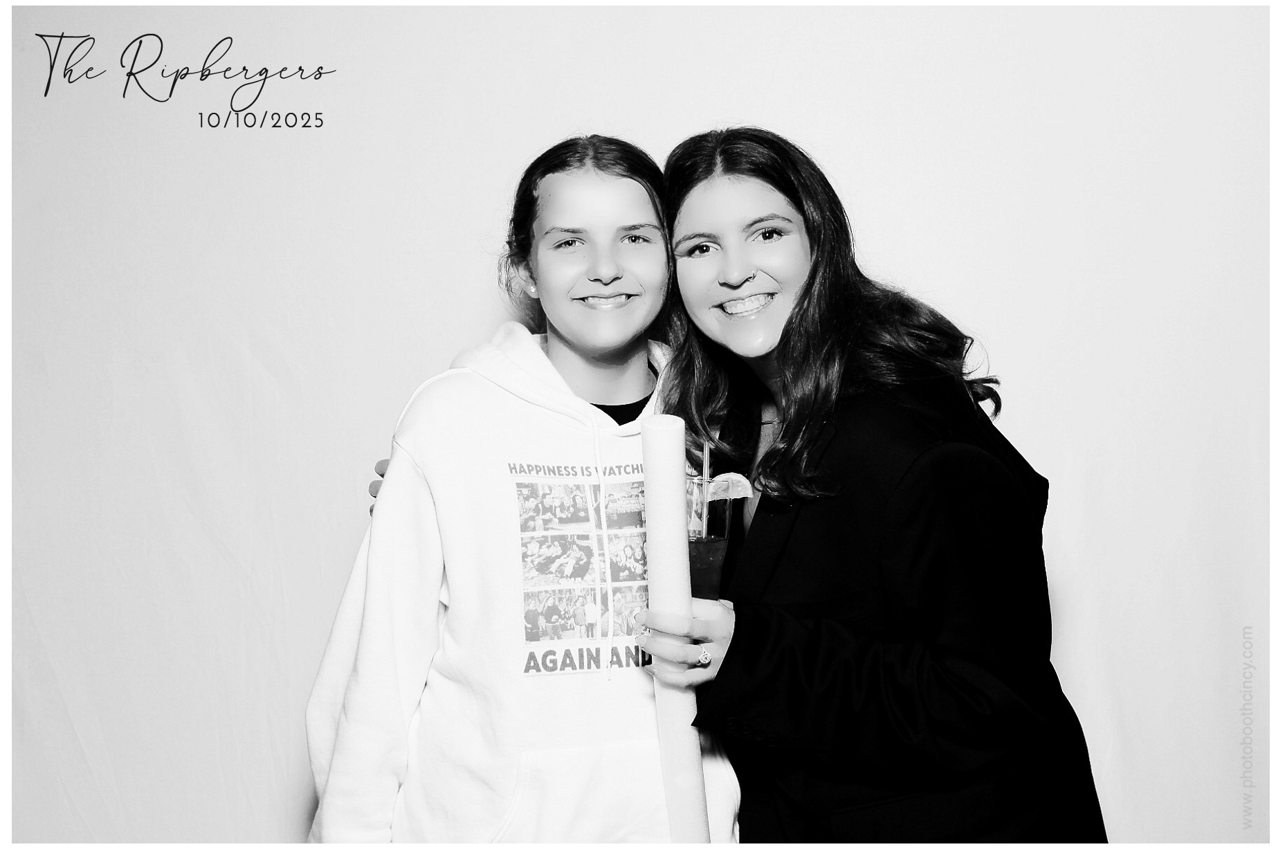 The Ripbergers | View more photos from the event at gallery.photoboothcincy.com/u/PhotoBoothCincy/The-Ripbergers