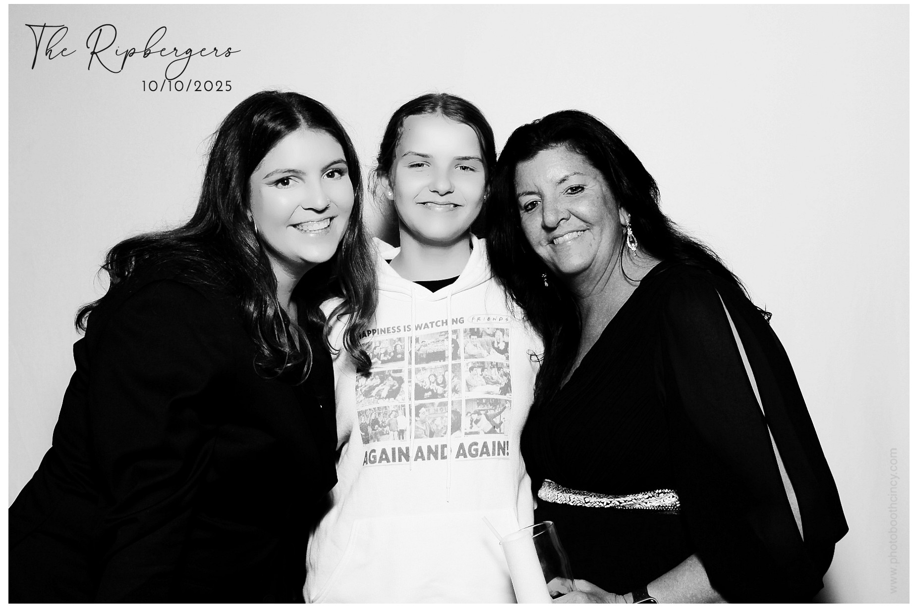 The Ripbergers | View more photos from the event at gallery.photoboothcincy.com/u/PhotoBoothCincy/The-Ripbergers
