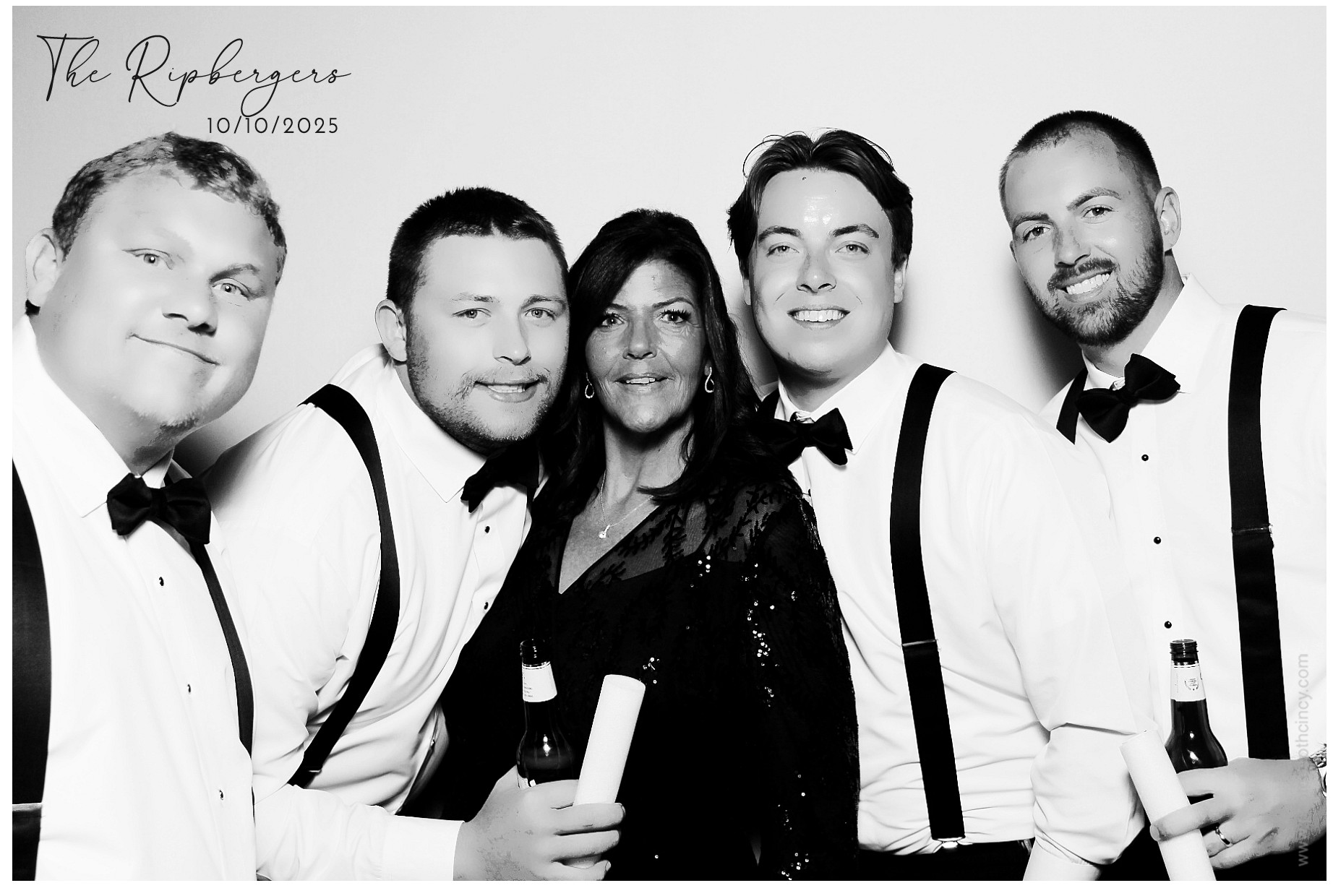 The Ripbergers | View more photos from the event at gallery.photoboothcincy.com/u/PhotoBoothCincy/The-Ripbergers