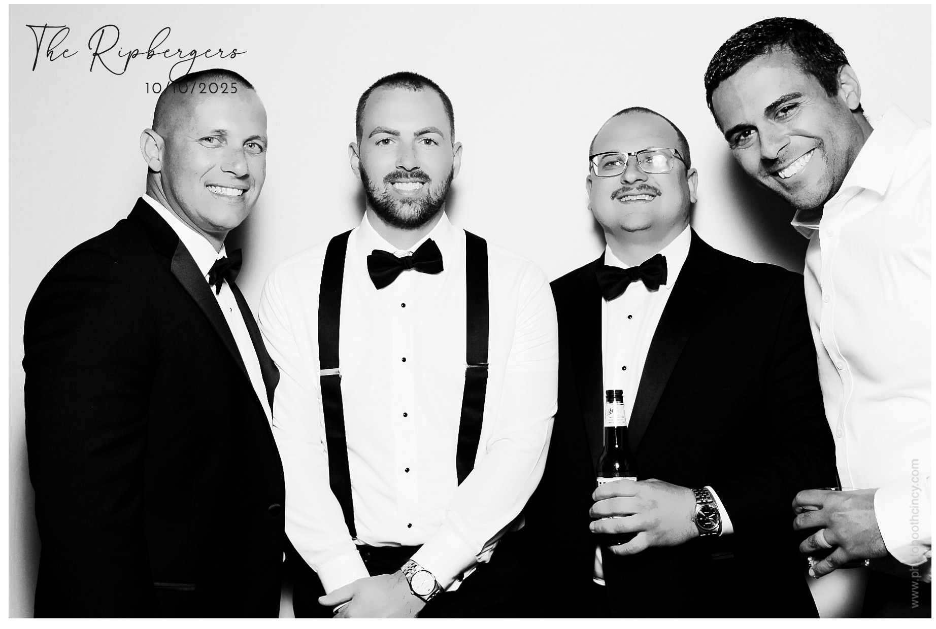 The Ripbergers | View more photos from the event at gallery.photoboothcincy.com/u/PhotoBoothCincy/The-Ripbergers