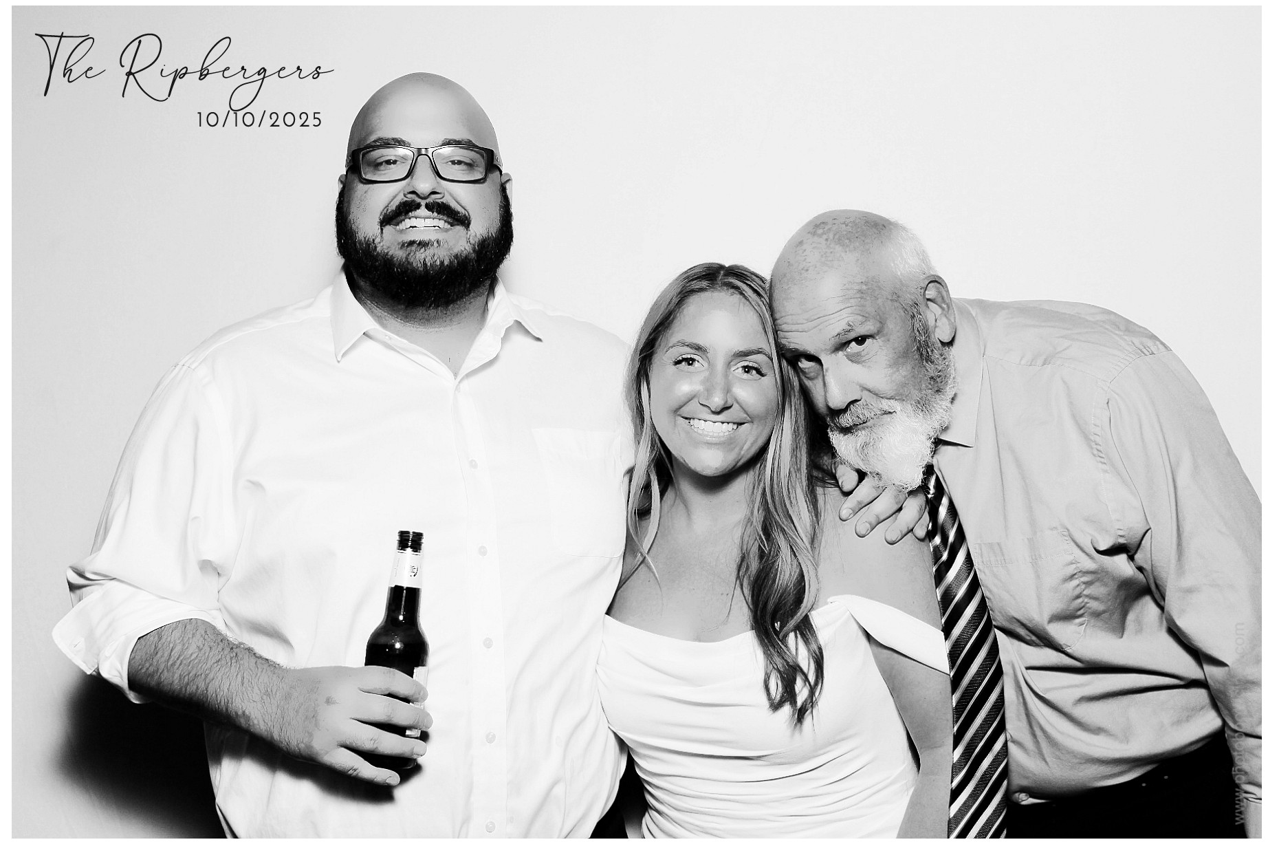 The Ripbergers | View more photos from the event at gallery.photoboothcincy.com/u/PhotoBoothCincy/The-Ripbergers