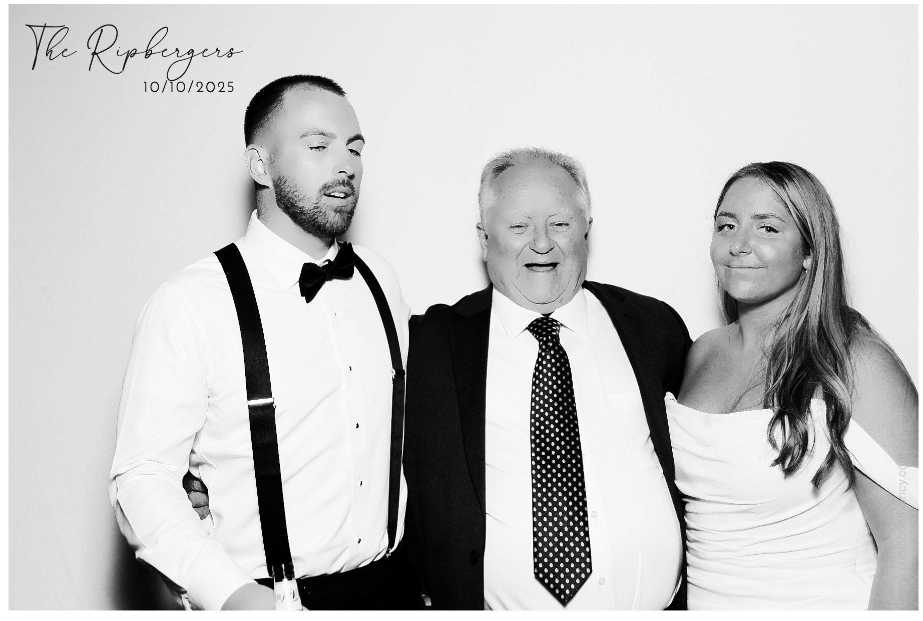 The Ripbergers | View more photos from the event at gallery.photoboothcincy.com/u/PhotoBoothCincy/The-Ripbergers