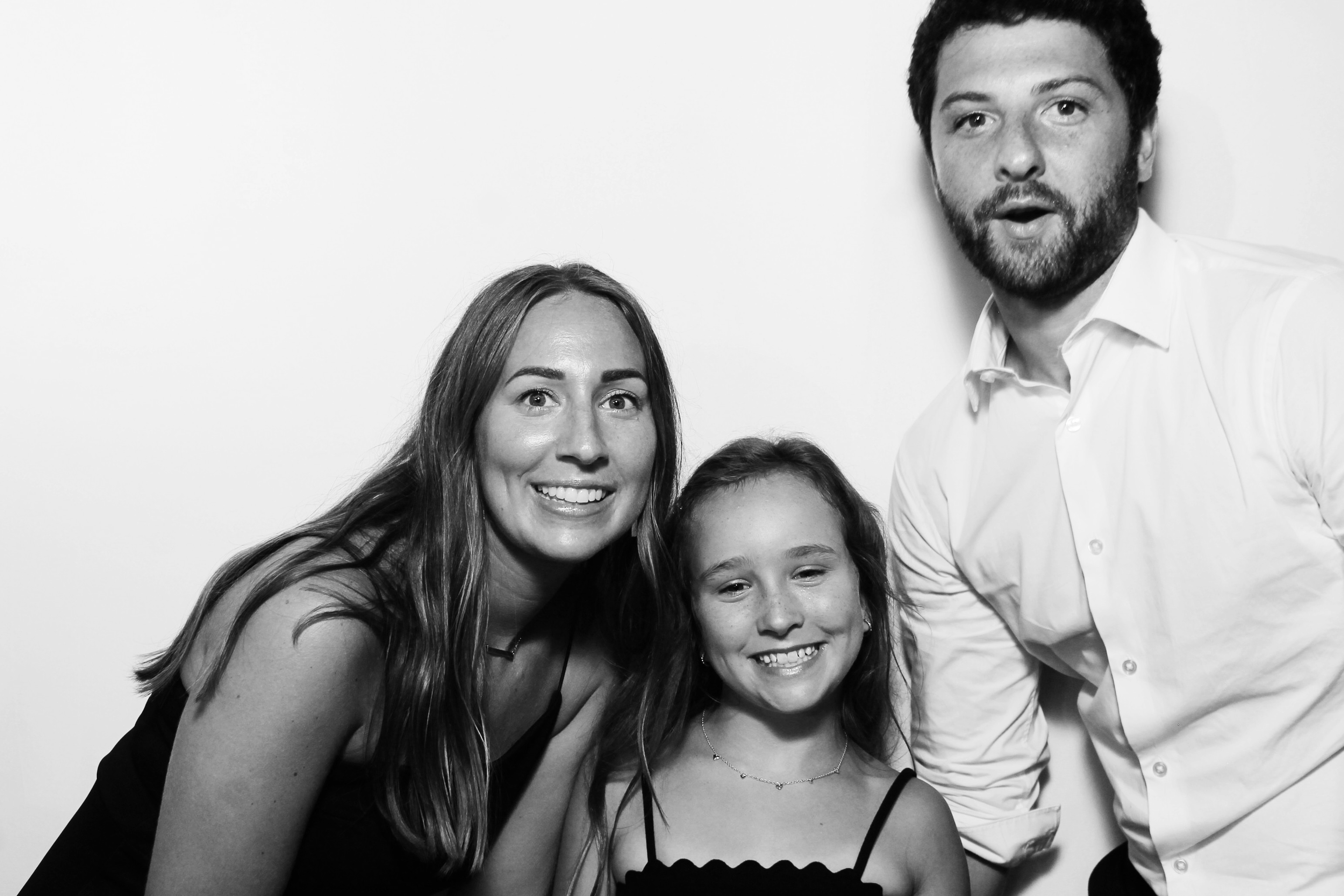 The Rothwells | View more photos from the event at gallery.photoboothcincy.com/u/PhotoBoothCincy/The-Rothwells