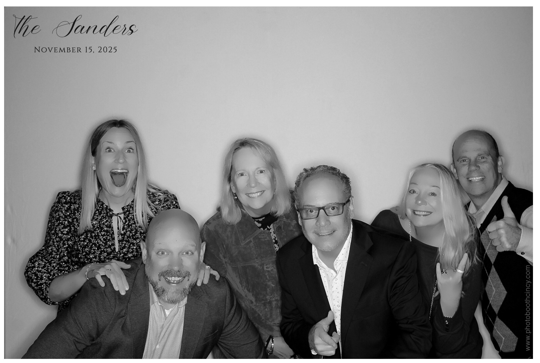 The Sanders | View more photos from the event at gallery.photoboothcincy.com/u/PhotoBoothCincy/The-Sanders