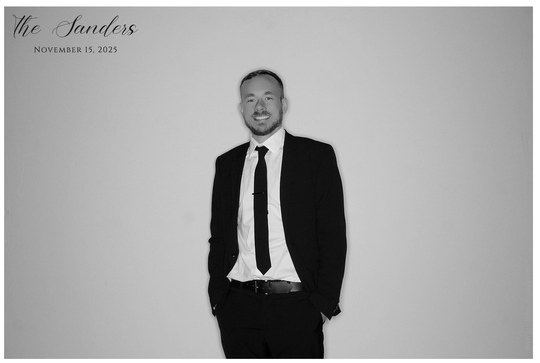 The Sanders | View more photos from the event at gallery.photoboothcincy.com/u/PhotoBoothCincy/The-Sanders
