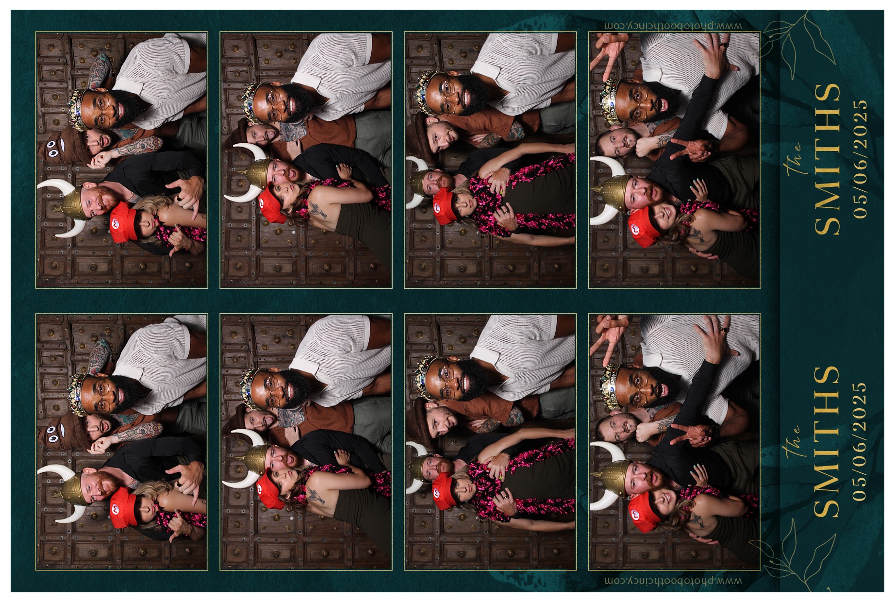 The Smiths | View more photos from the event at gallery.photoboothcincy.com/u/PhotoBoothCincy/The-Smiths