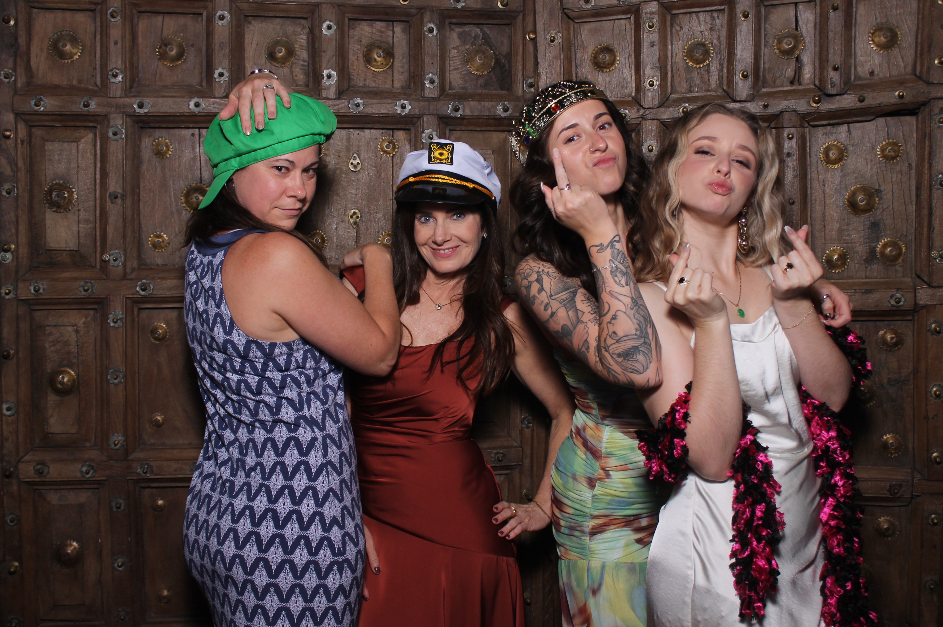The Smiths | View more photos from the event at gallery.photoboothcincy.com/u/PhotoBoothCincy/The-Smiths