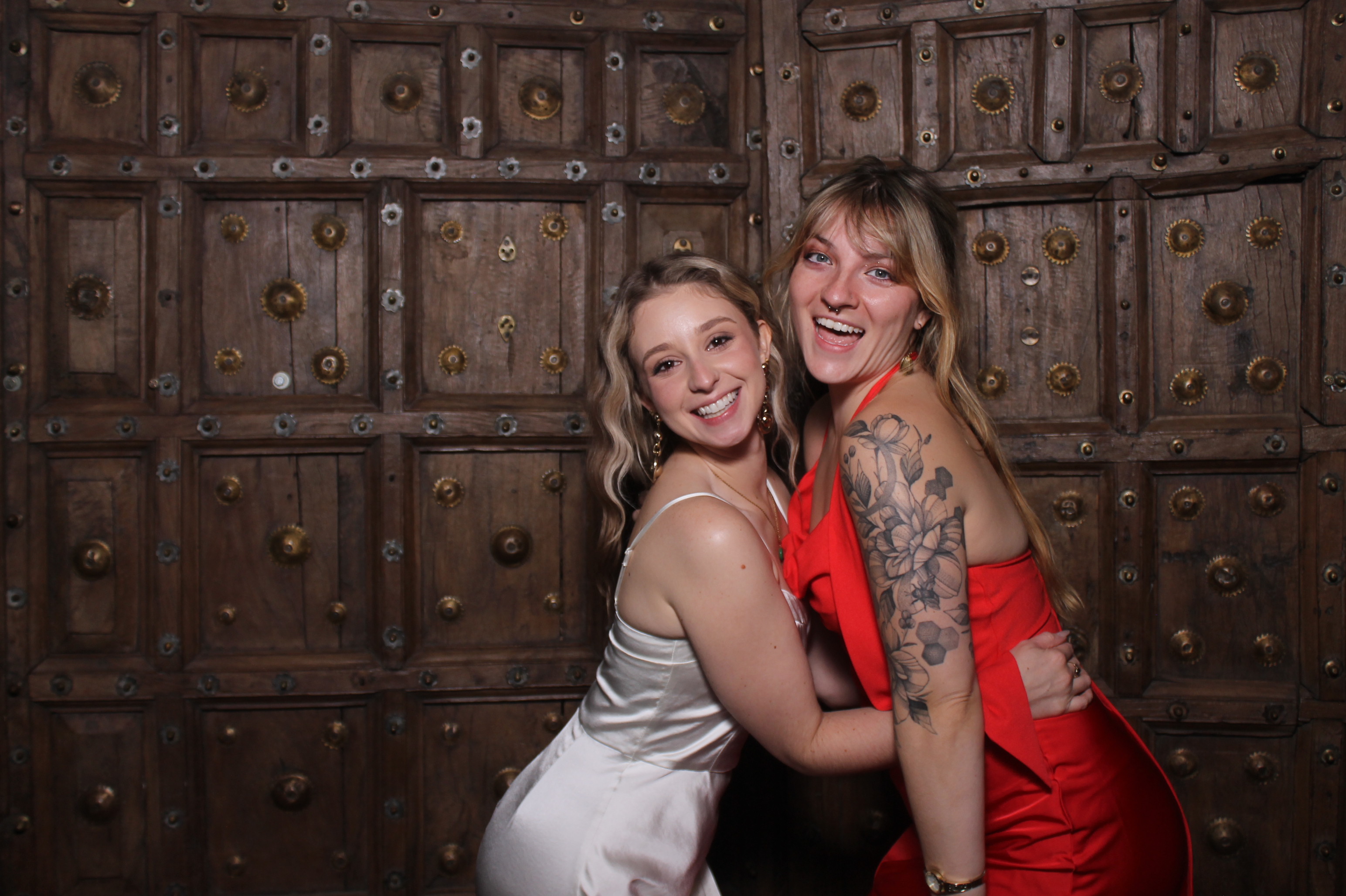 The Smiths | View more photos from the event at gallery.photoboothcincy.com/u/PhotoBoothCincy/The-Smiths-0