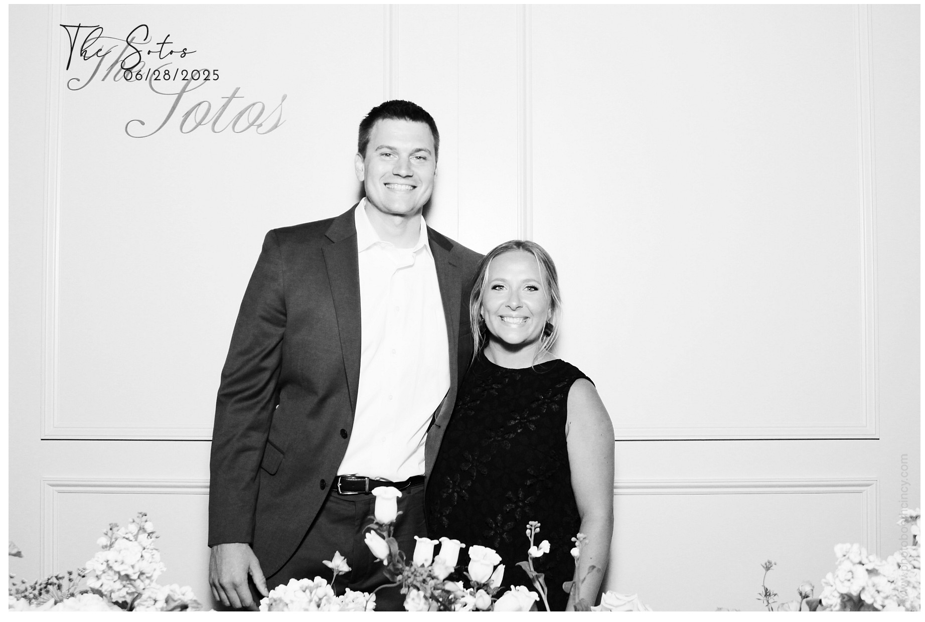 The Soto's | View more photos from the event at gallery.photoboothcincy.com/u/PhotoBoothCincy/The-Sotos