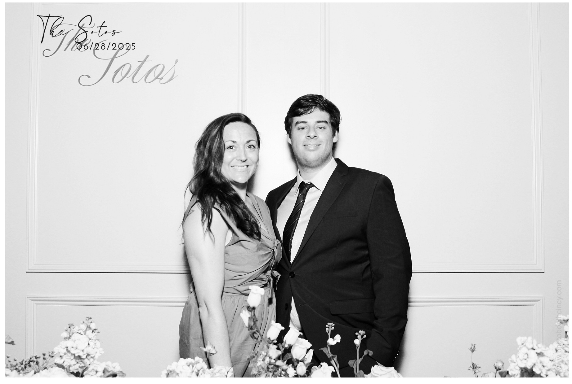 The Soto's | View more photos from the event at gallery.photoboothcincy.com/u/PhotoBoothCincy/The-Sotos