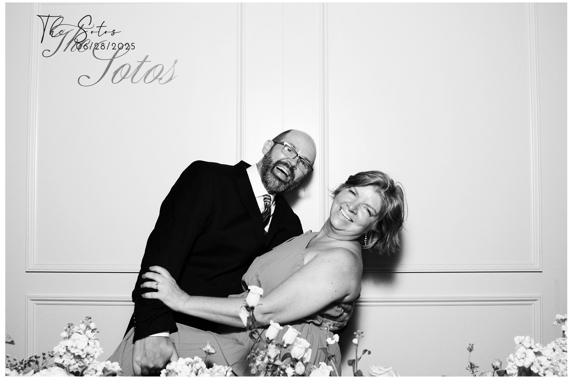The Soto's | View more photos from the event at gallery.photoboothcincy.com/u/PhotoBoothCincy/The-Sotos