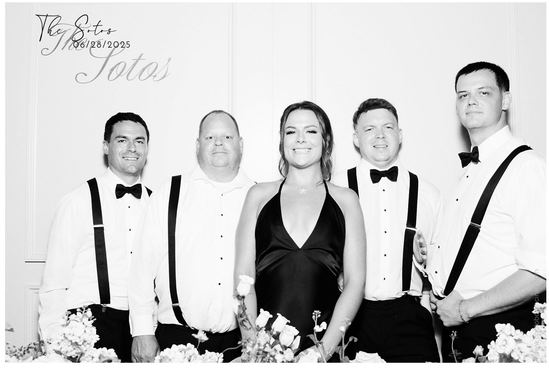 The Soto's | View more photos from the event at gallery.photoboothcincy.com/u/PhotoBoothCincy/The-Sotos