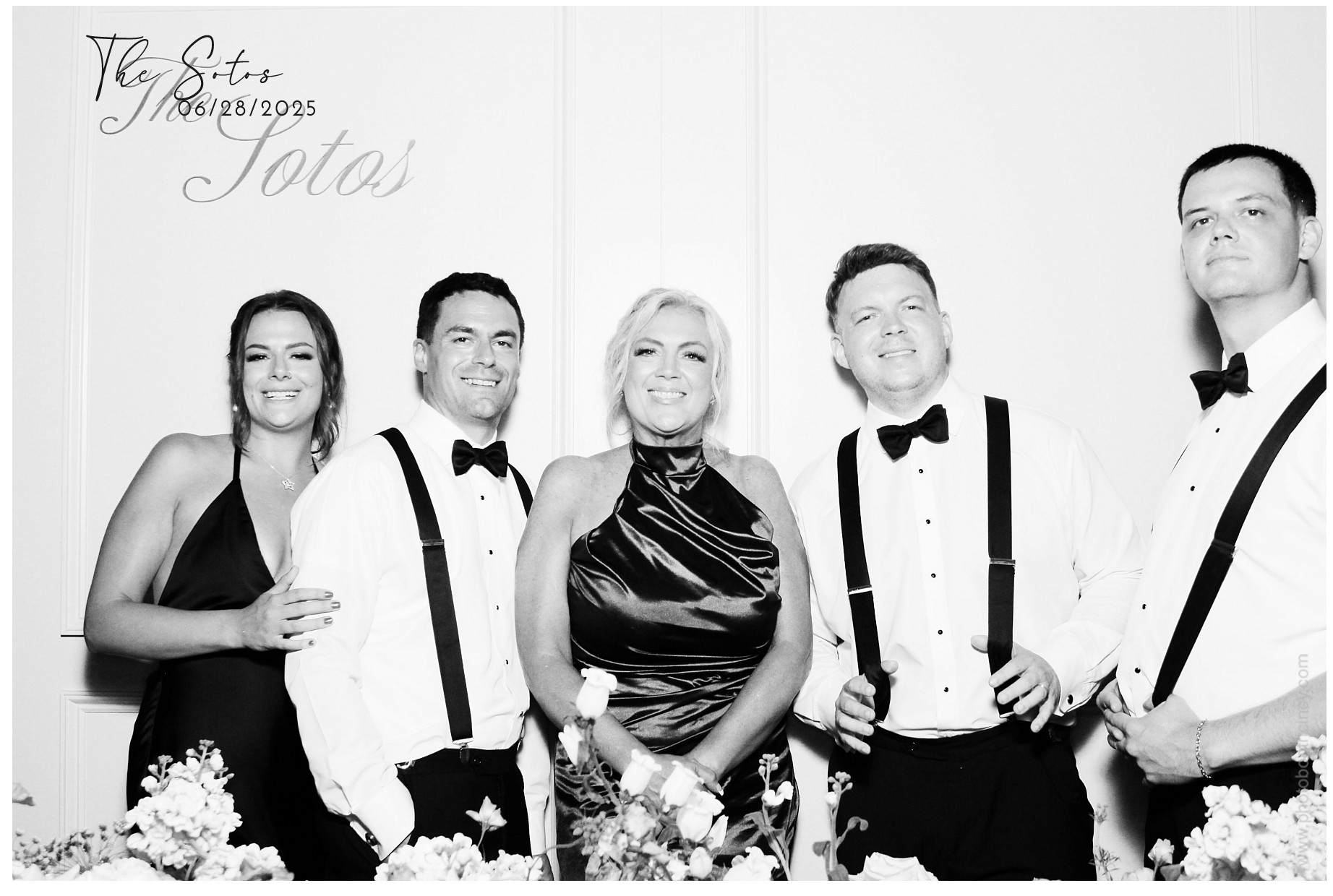 The Soto's | View more photos from the event at gallery.photoboothcincy.com/u/PhotoBoothCincy/The-Sotos