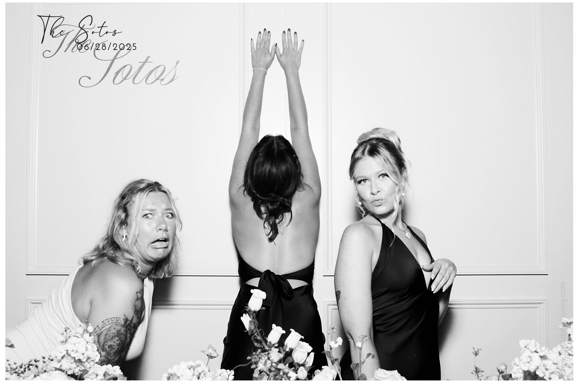 The Soto's | View more photos from the event at gallery.photoboothcincy.com/u/PhotoBoothCincy/The-Sotos