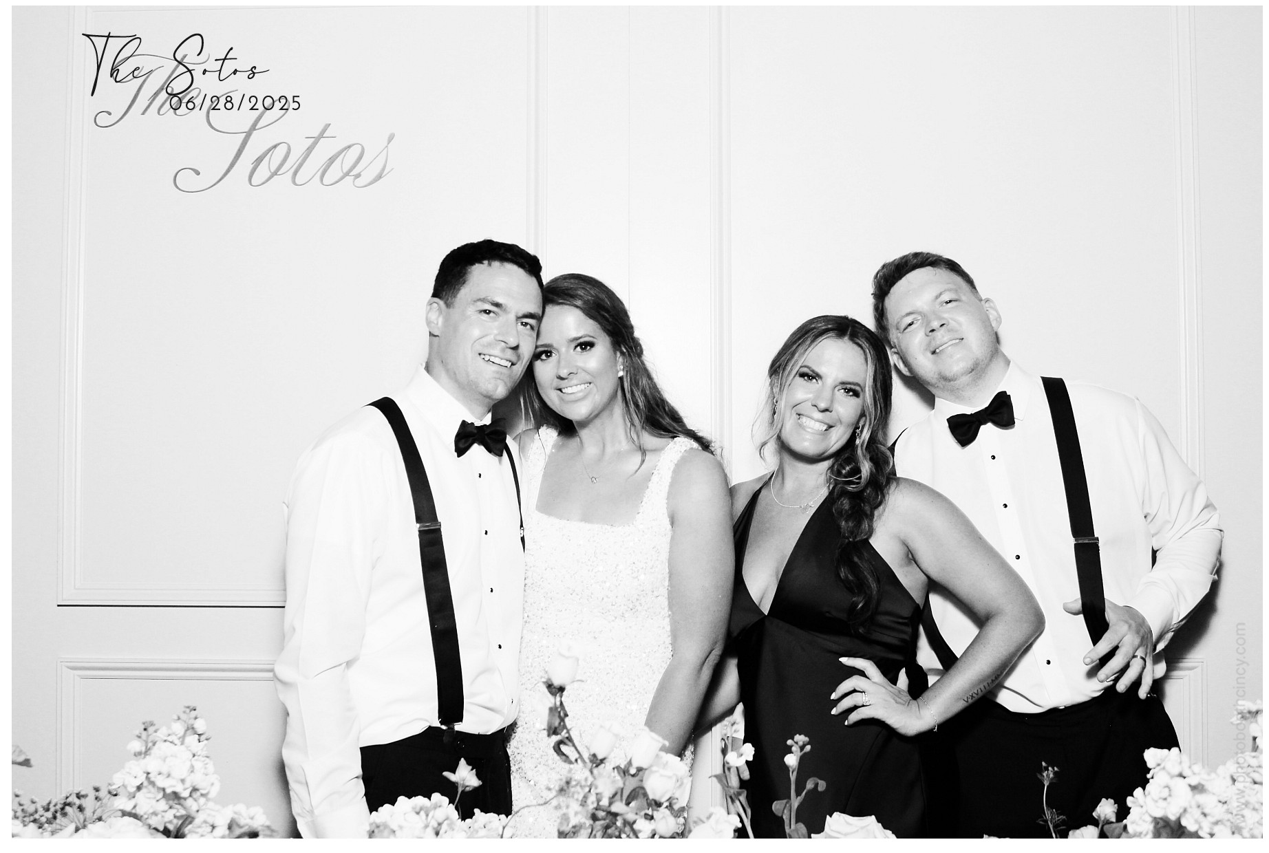 The Soto's | View more photos from the event at gallery.photoboothcincy.com/u/PhotoBoothCincy/The-Sotos