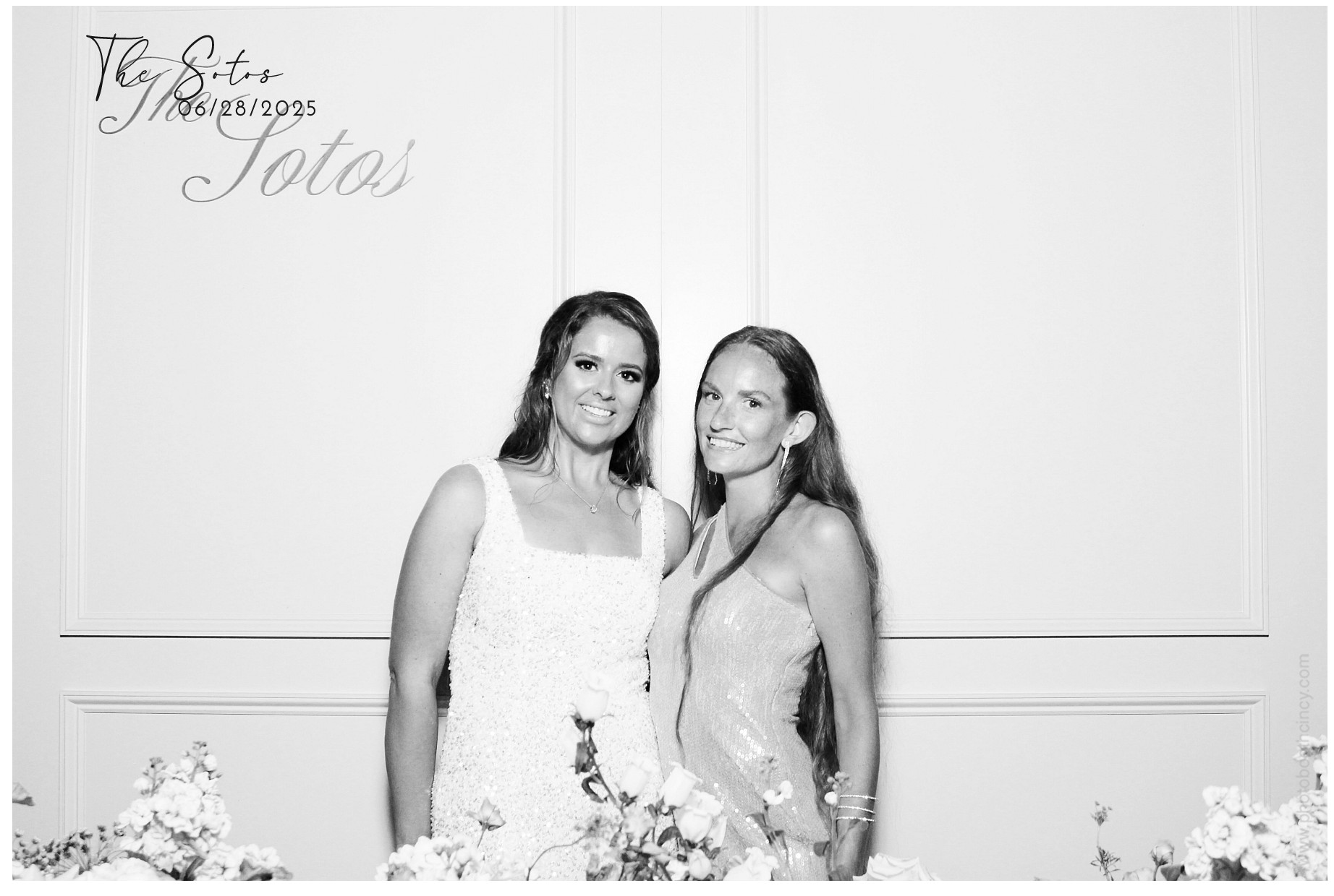 The Soto's | View more photos from the event at gallery.photoboothcincy.com/u/PhotoBoothCincy/The-Sotos