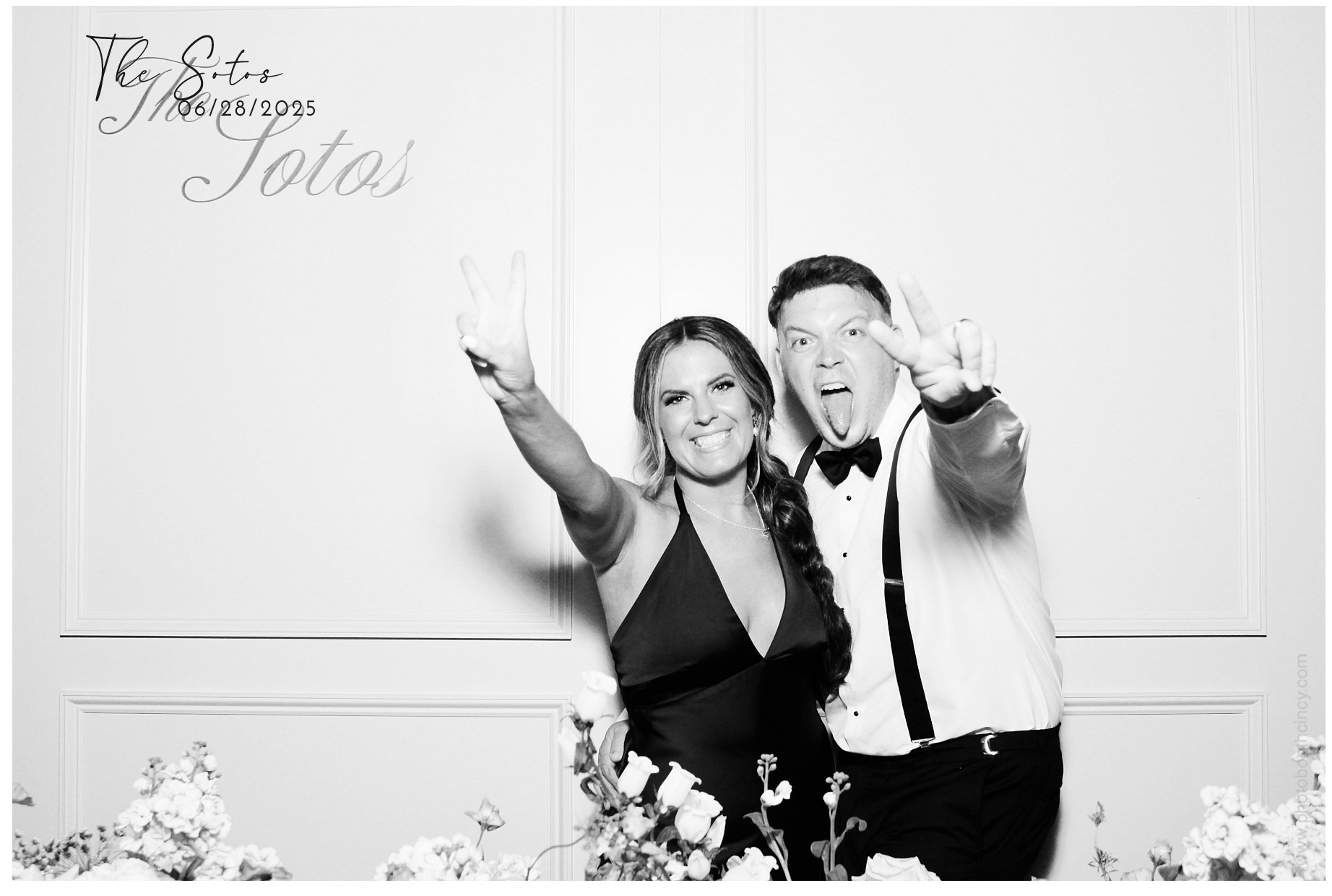 The Soto's | View more photos from the event at gallery.photoboothcincy.com/u/PhotoBoothCincy/The-Sotos