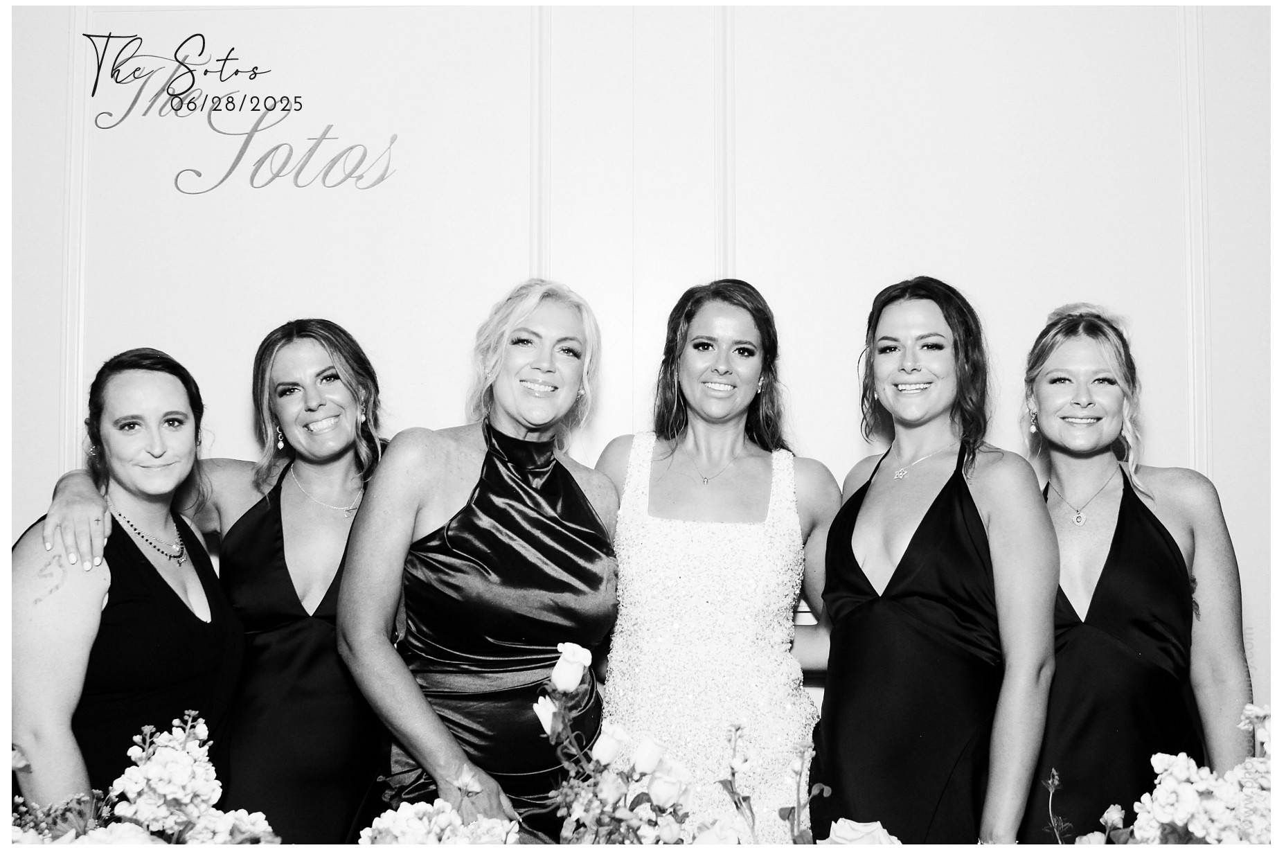 The Soto's | View more photos from the event at gallery.photoboothcincy.com/u/PhotoBoothCincy/The-Sotos