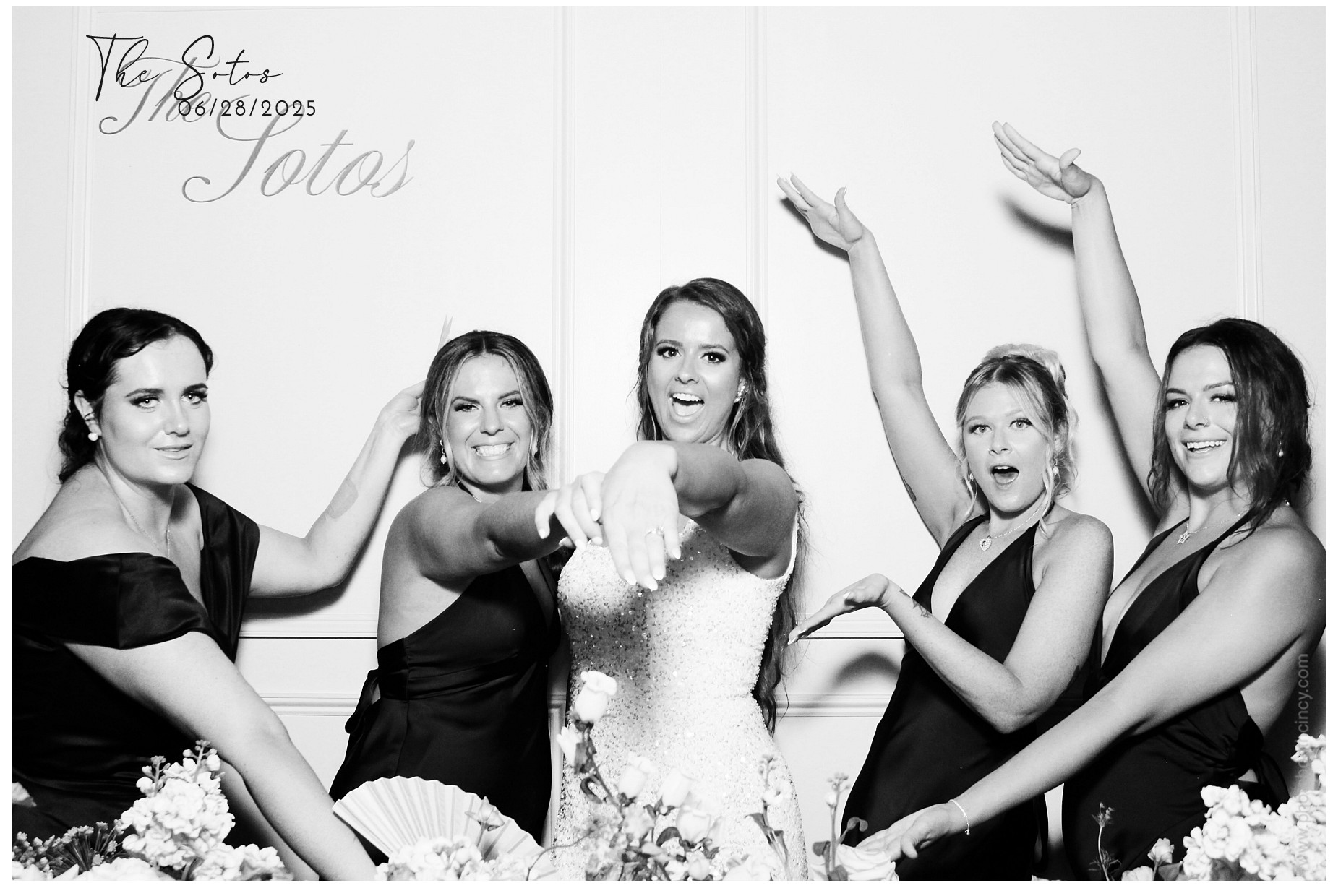 The Soto's | View more photos from the event at gallery.photoboothcincy.com/u/PhotoBoothCincy/The-Sotos
