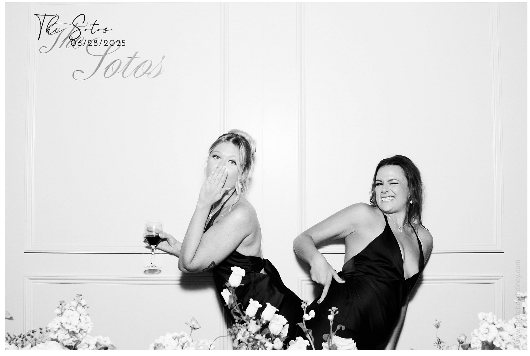 The Soto's | View more photos from the event at gallery.photoboothcincy.com/u/PhotoBoothCincy/The-Sotos