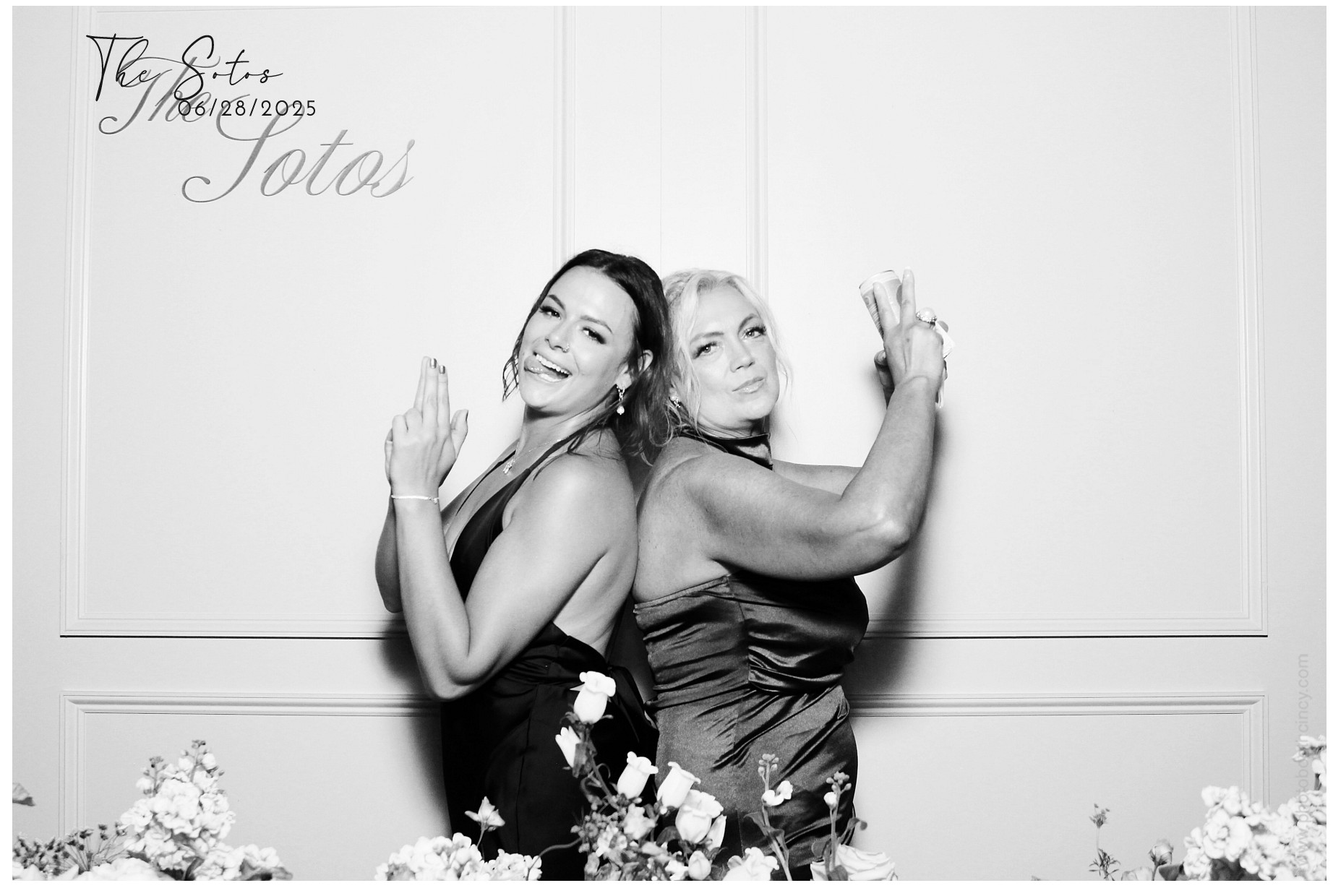 The Soto's | View more photos from the event at gallery.photoboothcincy.com/u/PhotoBoothCincy/The-Sotos