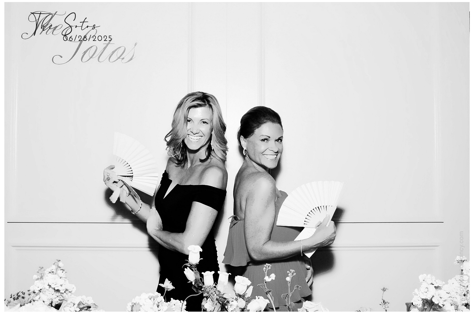 The Soto's | View more photos from the event at gallery.photoboothcincy.com/u/PhotoBoothCincy/The-Sotos