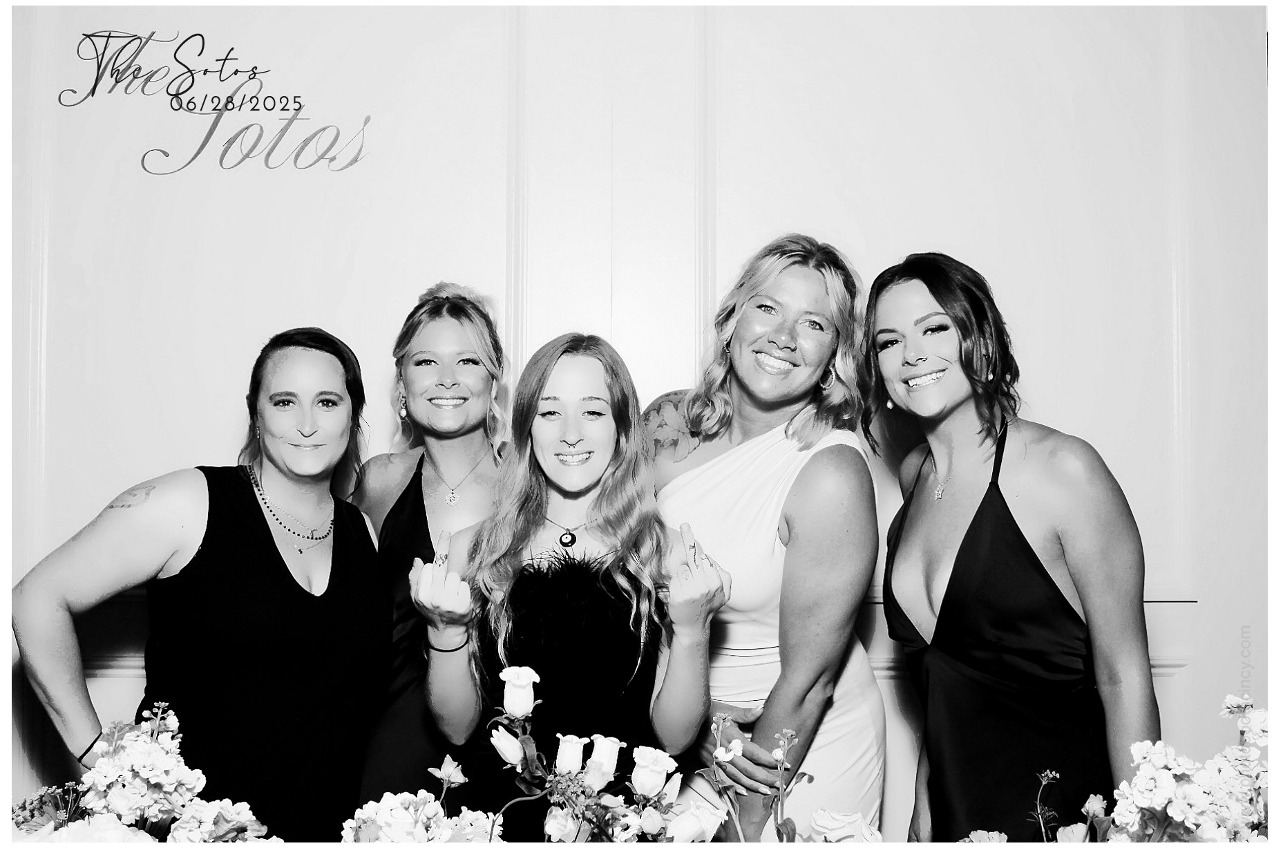 The Soto's | View more photos from the event at gallery.photoboothcincy.com/u/PhotoBoothCincy/The-Sotos