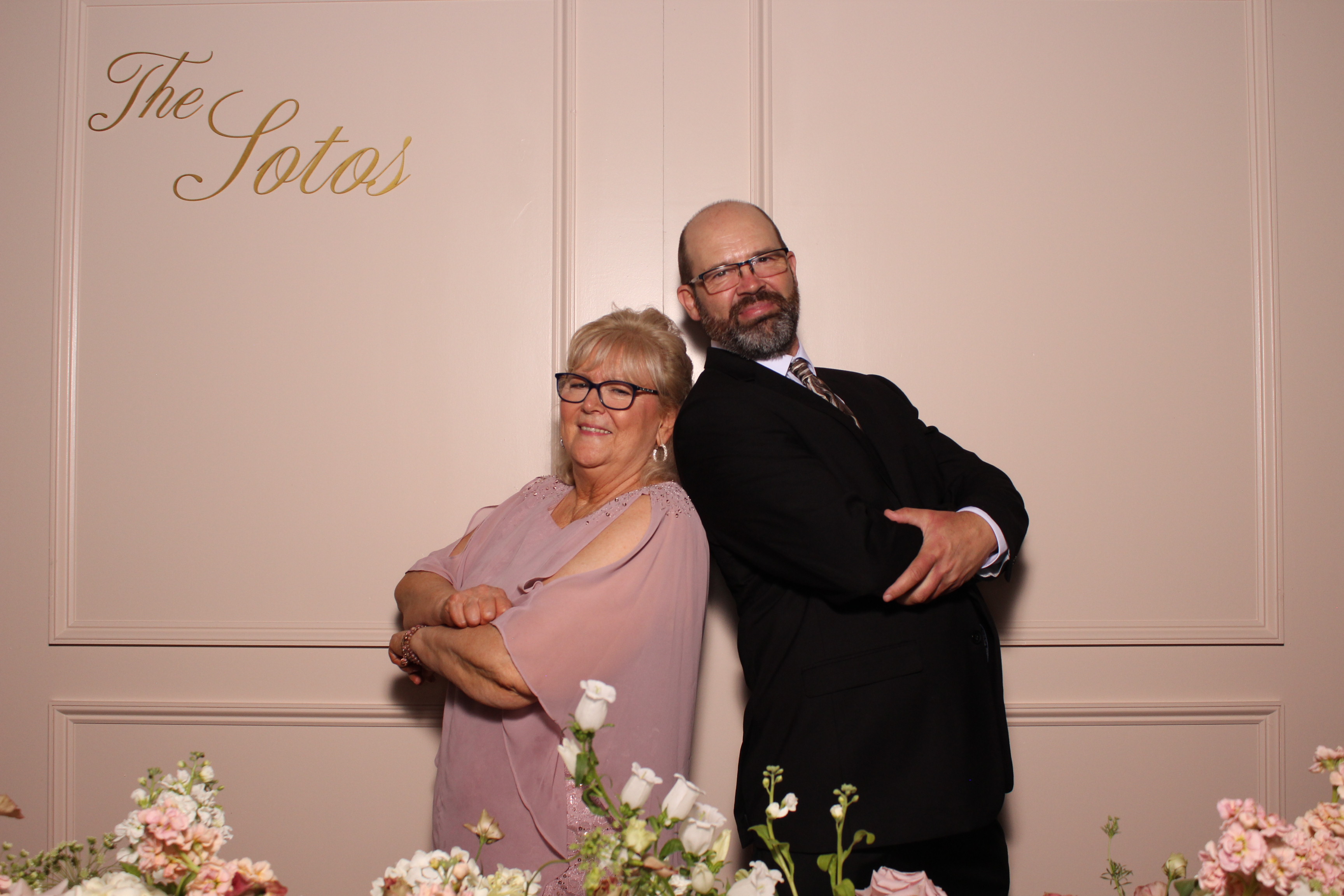 The Soto's | View more photos from the event at gallery.photoboothcincy.com/u/PhotoBoothCincy/The-Sotos
