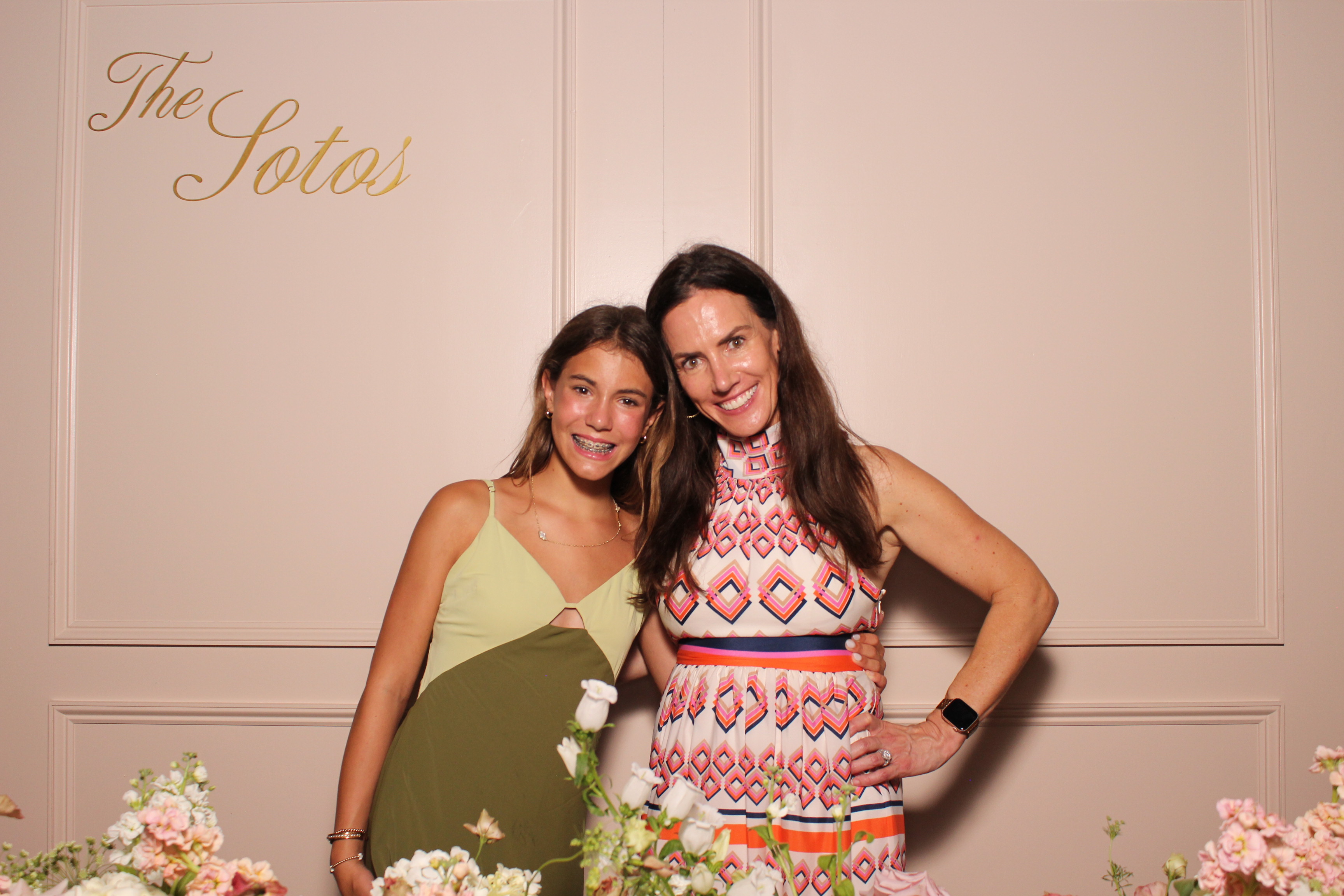 The Soto's | View more photos from the event at gallery.photoboothcincy.com/u/PhotoBoothCincy/The-Sotos