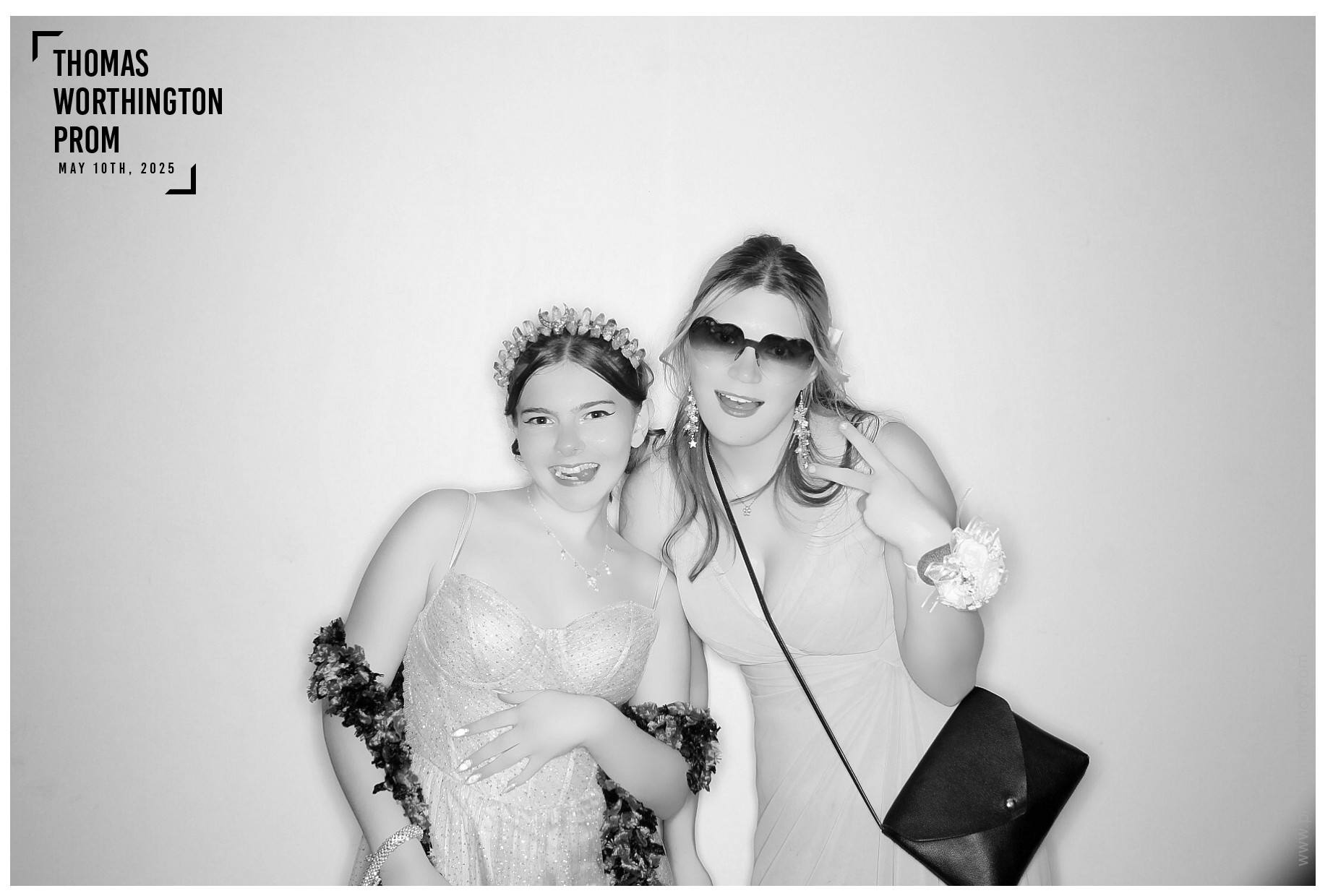 Thomas Worthington High School Prom 2025 | View more photos from the event at gallery.photoboothcincy.com/u/PhotoBoothCincy/Thomas-Worthington-High-School-Prom-2025