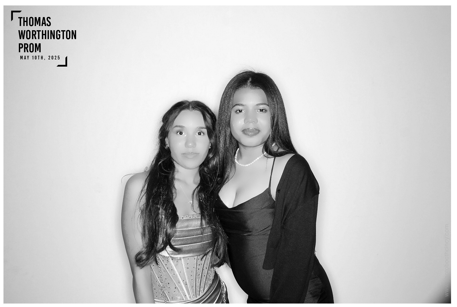Thomas Worthington High School Prom 2025 | View more photos from the event at gallery.photoboothcincy.com/u/PhotoBoothCincy/Thomas-Worthington-High-School-Prom-2025