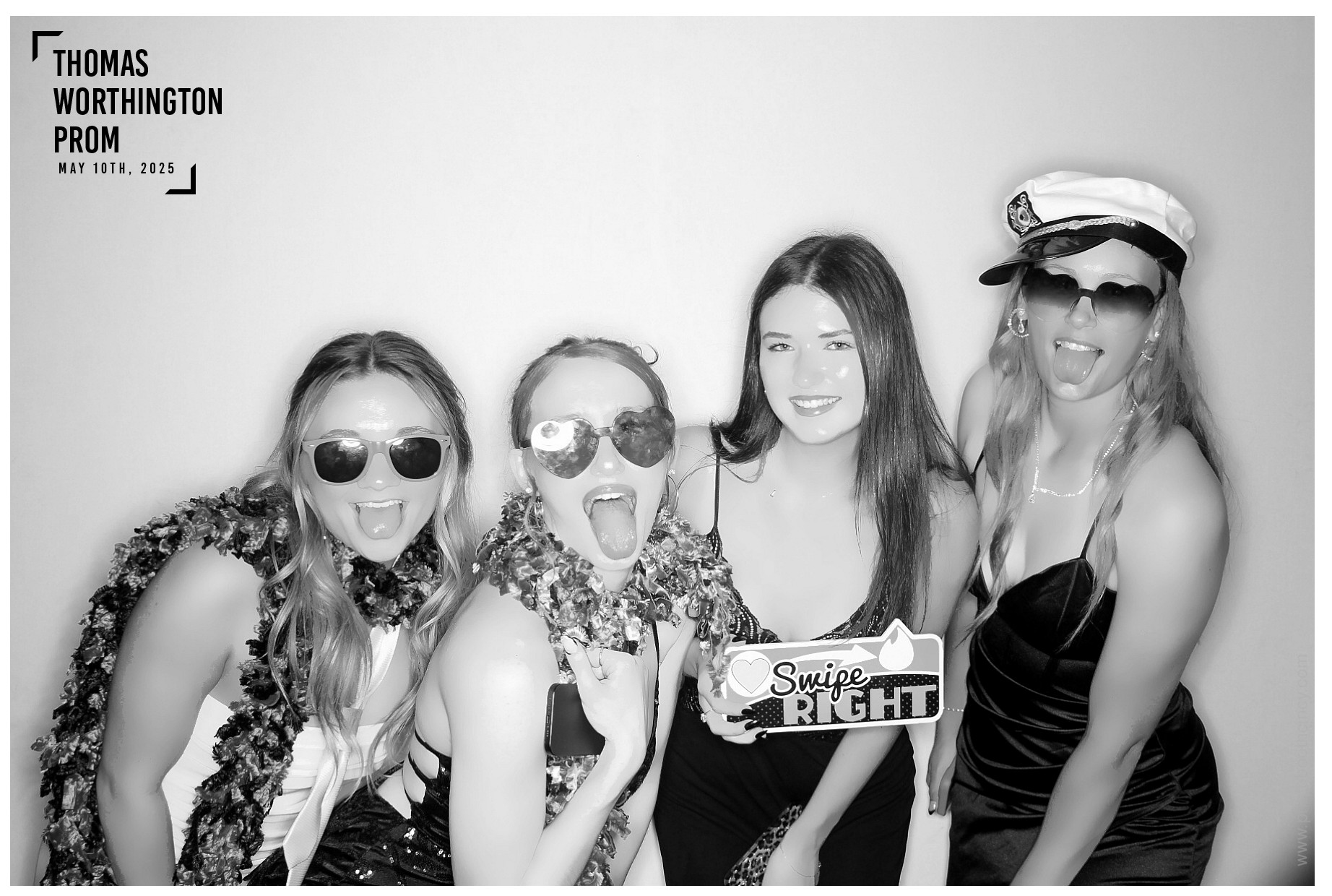 Thomas Worthington High School Prom 2025 | View more photos from the event at gallery.photoboothcincy.com/u/PhotoBoothCincy/Thomas-Worthington-High-School-Prom-2025