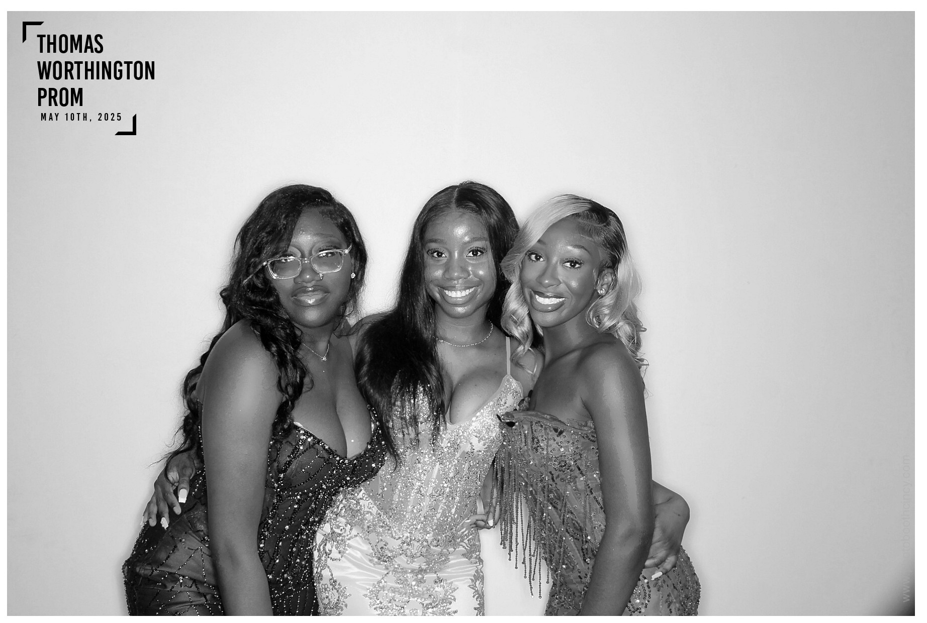 Thomas Worthington High School Prom 2025 | View more photos from the event at gallery.photoboothcincy.com/u/PhotoBoothCincy/Thomas-Worthington-High-School-Prom-2025