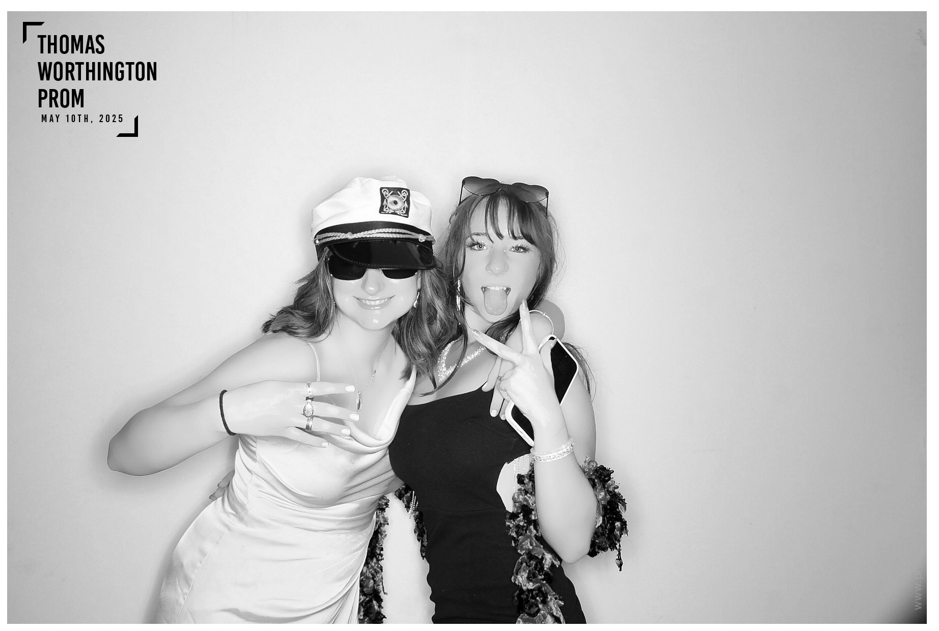Thomas Worthington High School Prom 2025 | View more photos from the event at gallery.photoboothcincy.com/u/PhotoBoothCincy/Thomas-Worthington-High-School-Prom-2025