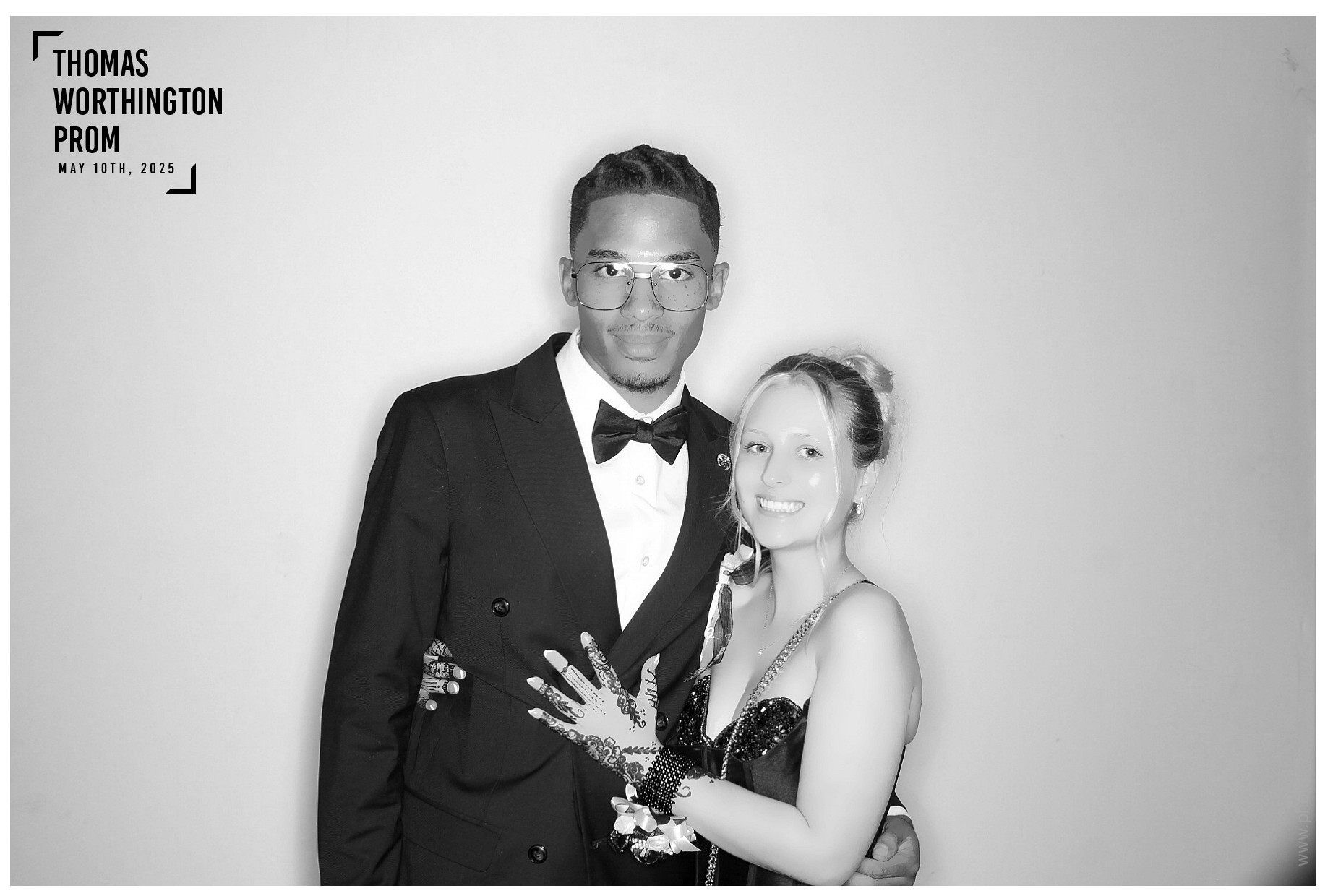 Thomas Worthington High School Prom 2025 | View more photos from the event at gallery.photoboothcincy.com/u/PhotoBoothCincy/Thomas-Worthington-High-School-Prom-2025