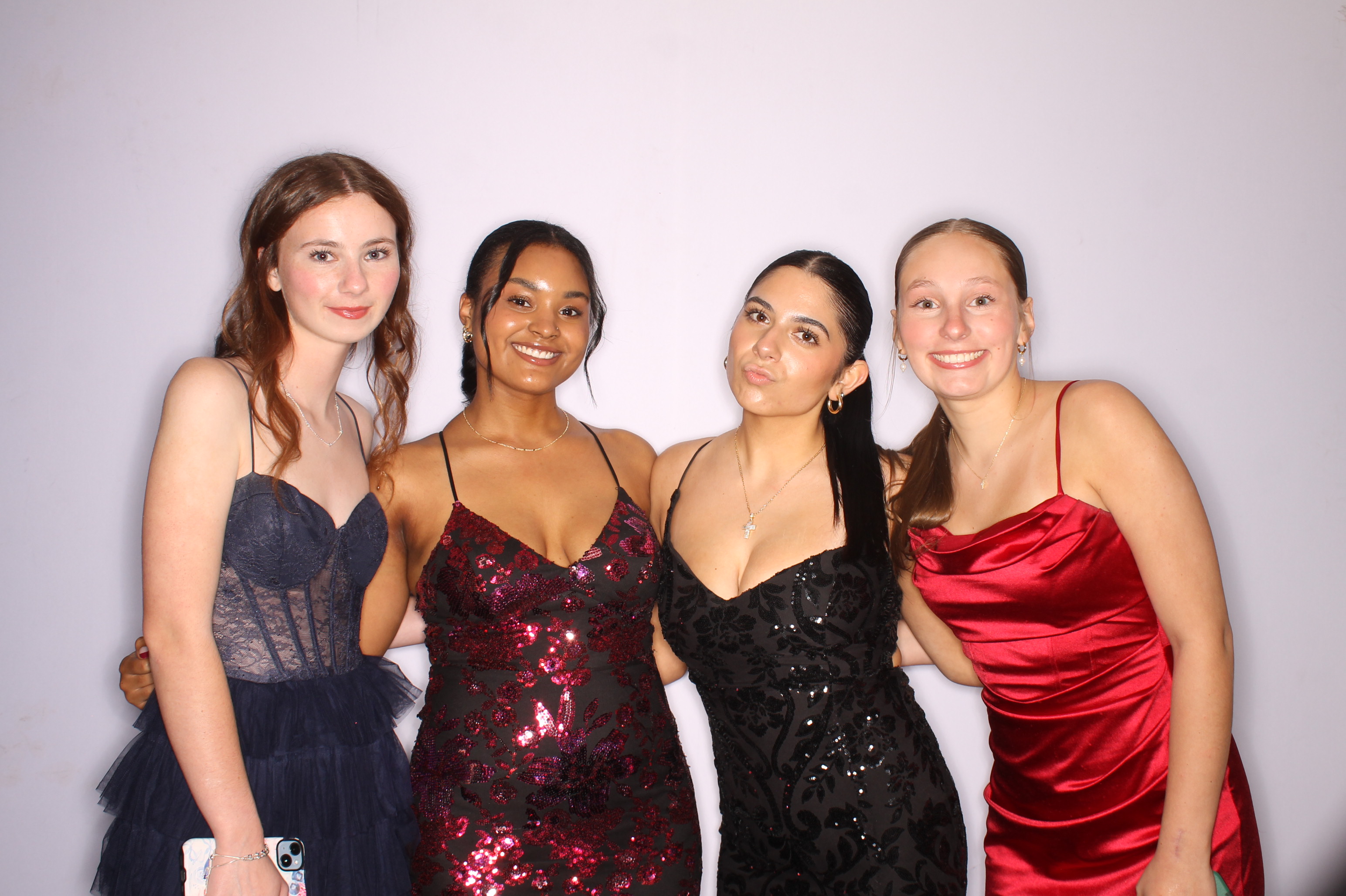 Thomas Worthington High School Prom 2025 | View more photos from the event at gallery.photoboothcincy.com/u/PhotoBoothCincy/Thomas-Worthington-High-School-Prom-2025