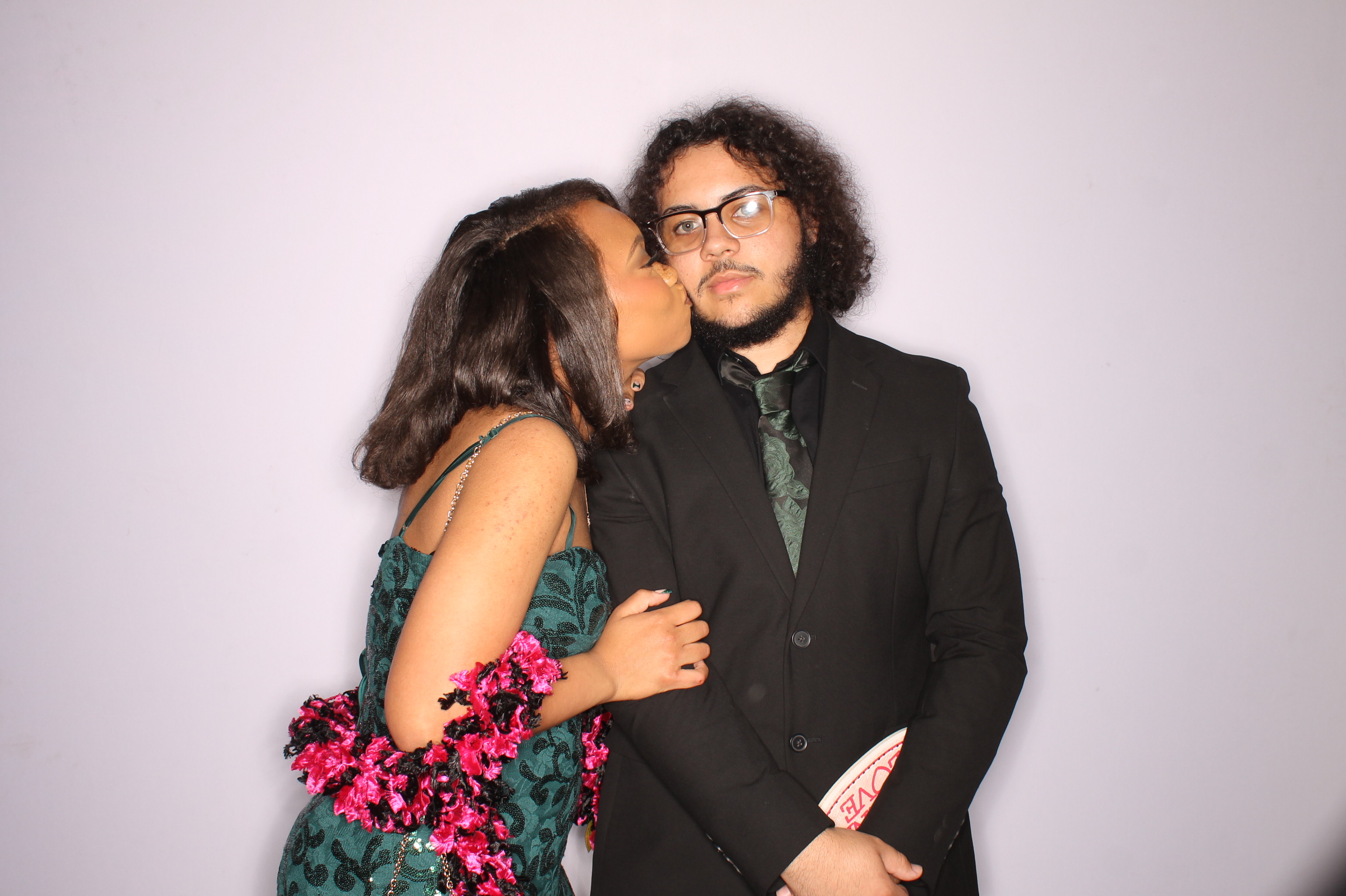 Thomas Worthington High School Prom 2025 | View more photos from the event at gallery.photoboothcincy.com/u/PhotoBoothCincy/Thomas-Worthington-High-School-Prom-2025
