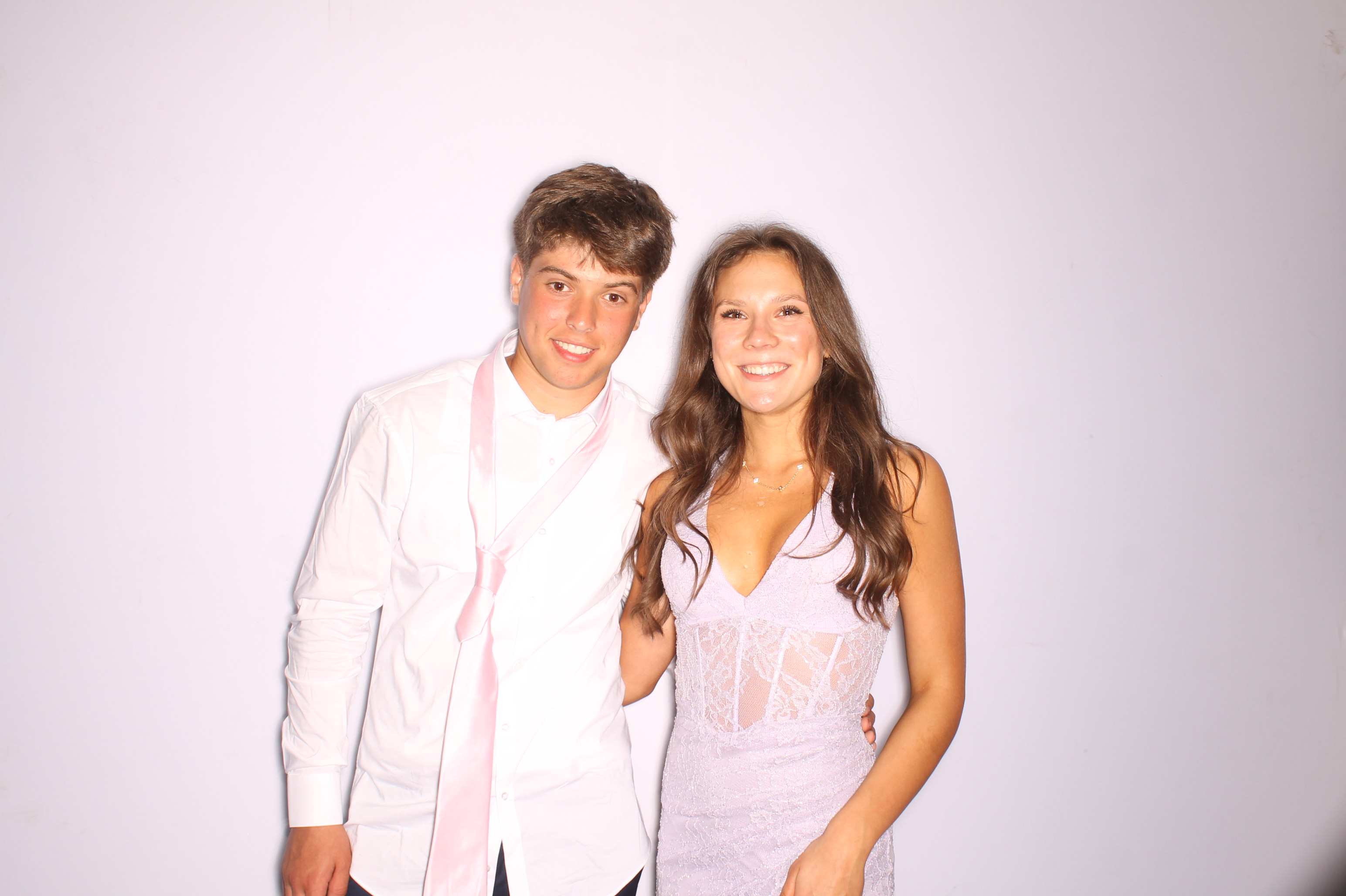 Thomas Worthington High School Prom 2025 | View more photos from the event at gallery.photoboothcincy.com/u/PhotoBoothCincy/Thomas-Worthington-High-School-Prom-2025