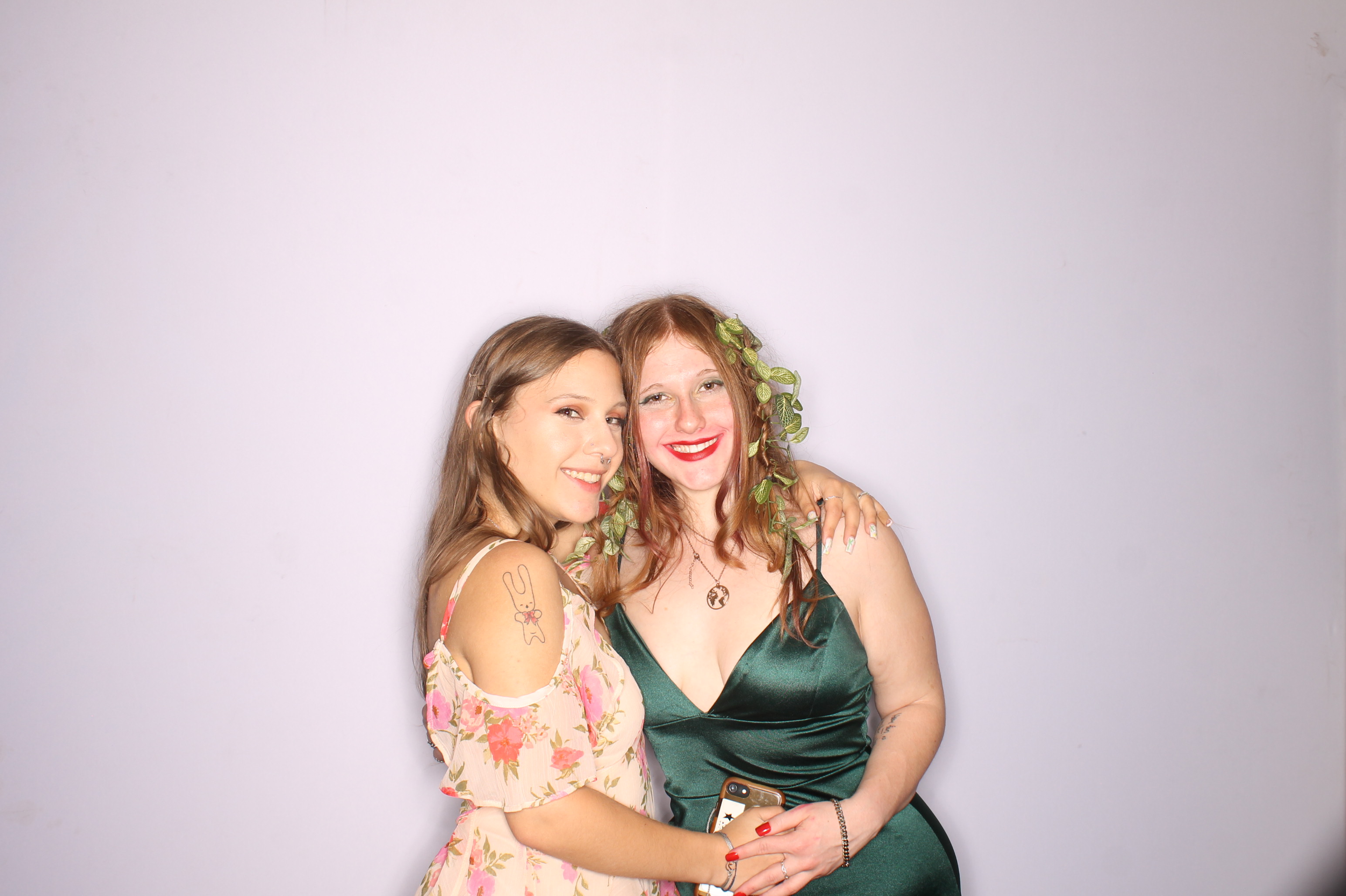 Thomas Worthington High School Prom 2025 | View more photos from the event at gallery.photoboothcincy.com/u/PhotoBoothCincy/Thomas-Worthington-High-School-Prom-2025