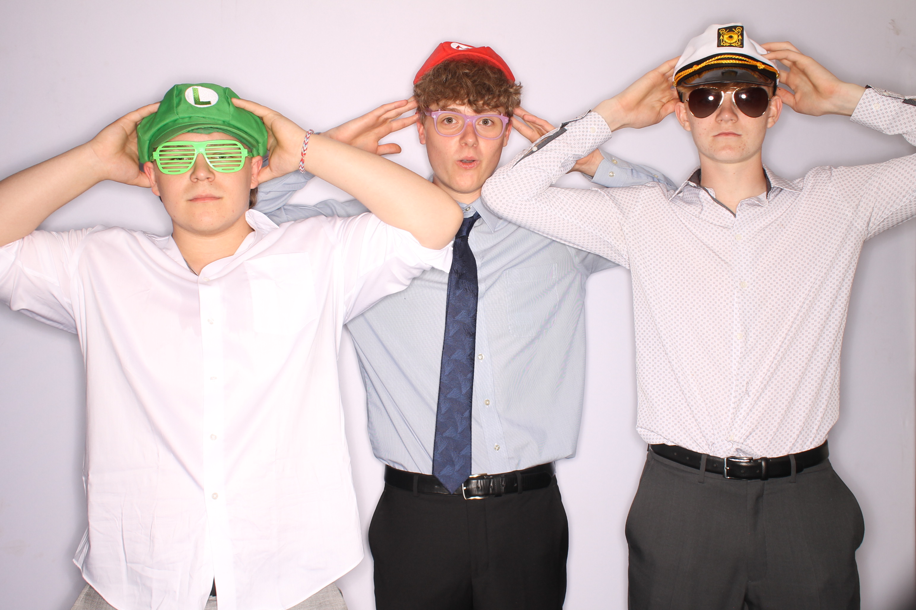 Thomas Worthington High School Prom 2025 | View more photos from the event at gallery.photoboothcincy.com/u/PhotoBoothCincy/Thomas-Worthington-High-School-Prom-2025