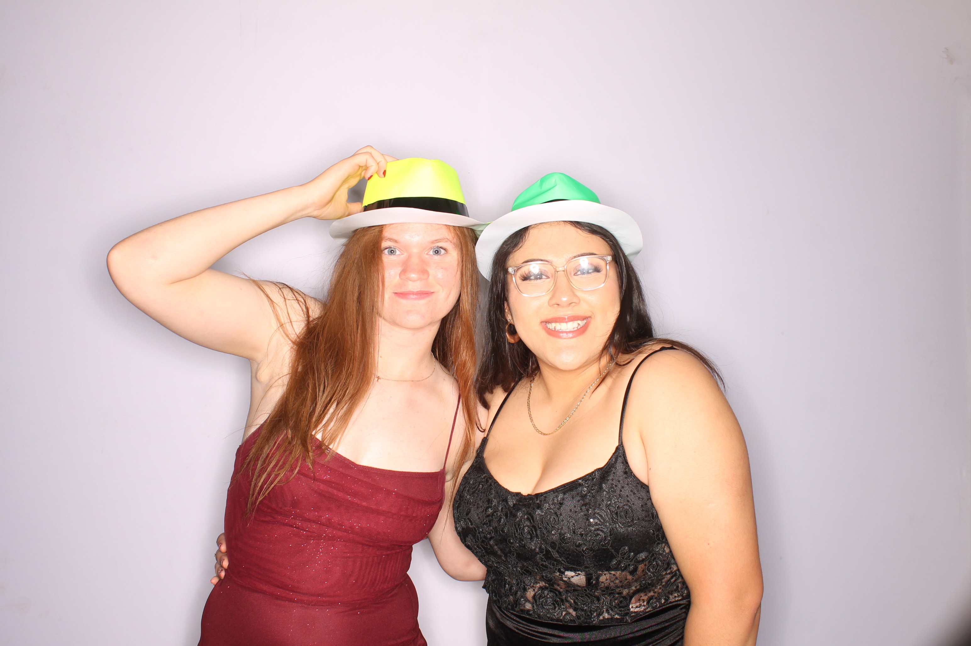 Thomas Worthington High School Prom 2025 | View more photos from the event at gallery.photoboothcincy.com/u/PhotoBoothCincy/Thomas-Worthington-High-School-Prom-2025