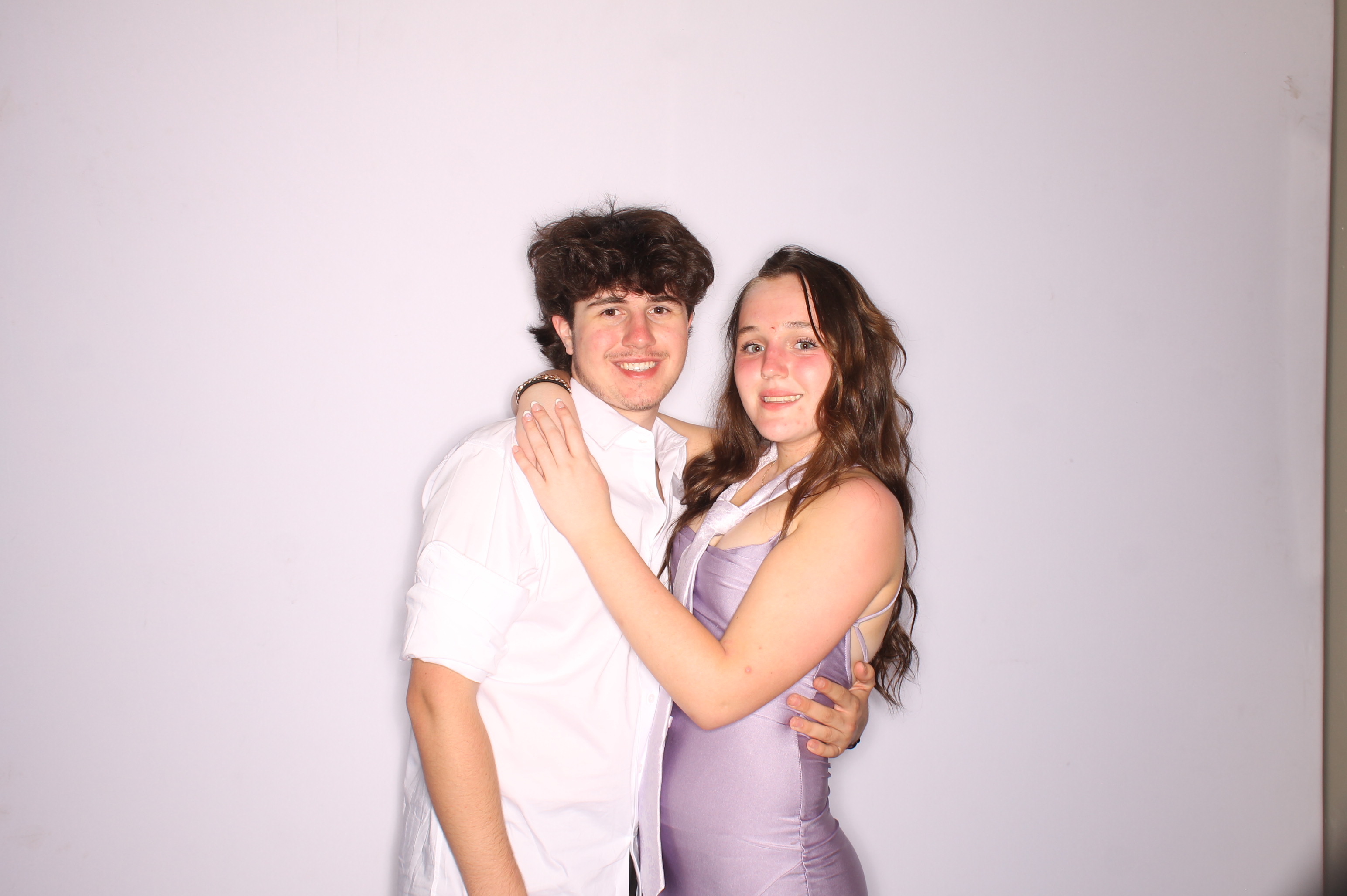 Thomas Worthington High School Prom 2025 | View more photos from the event at gallery.photoboothcincy.com/u/PhotoBoothCincy/Thomas-Worthington-High-School-Prom-2025