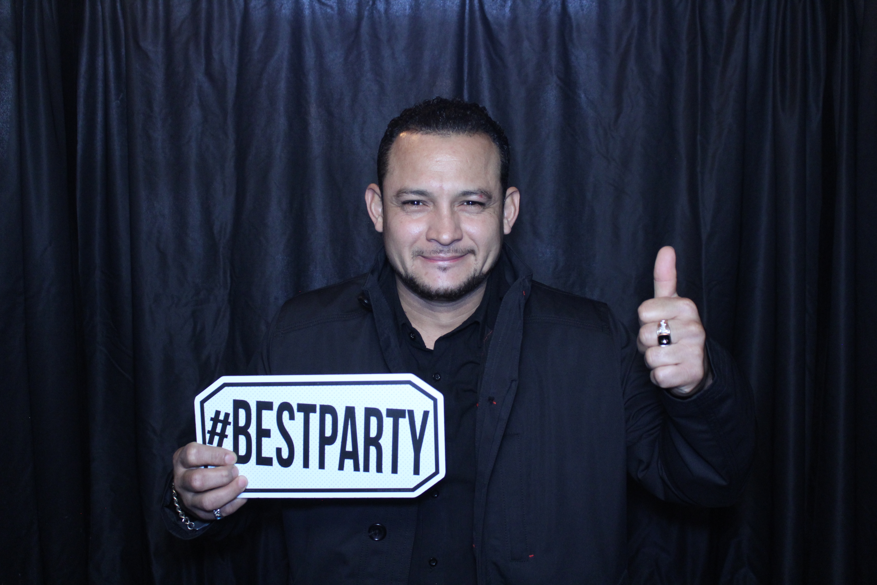 Thunderdome Restauraunt Group Super Bowl | View more photos from the event at gallery.photoboothcincy.com/u/PhotoBoothCincy/Thunderdome-Restauraunt-Group-Super-Bowl