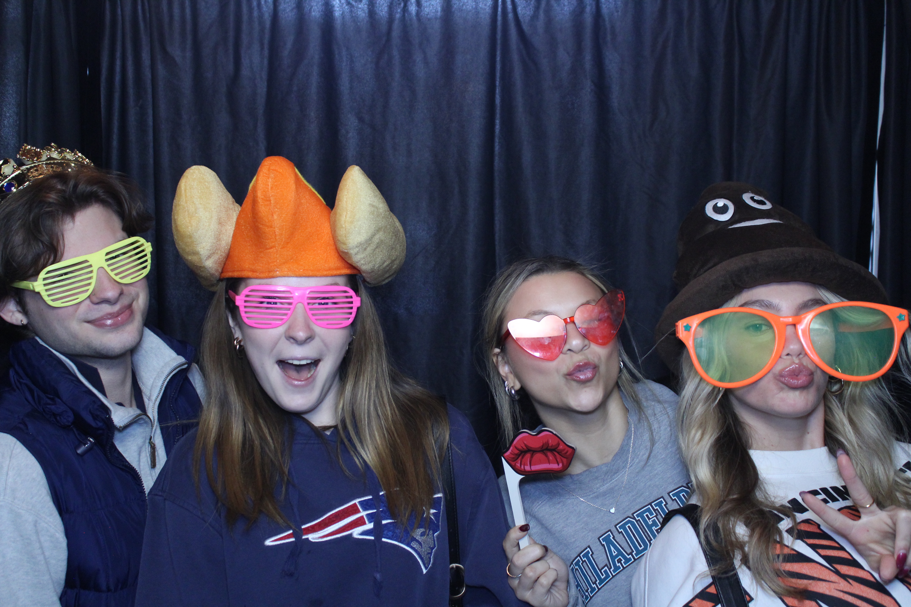 Thunderdome Restauraunt Group Super Bowl | View more photos from the event at gallery.photoboothcincy.com/u/PhotoBoothCincy/Thunderdome-Restauraunt-Group-Super-Bowl