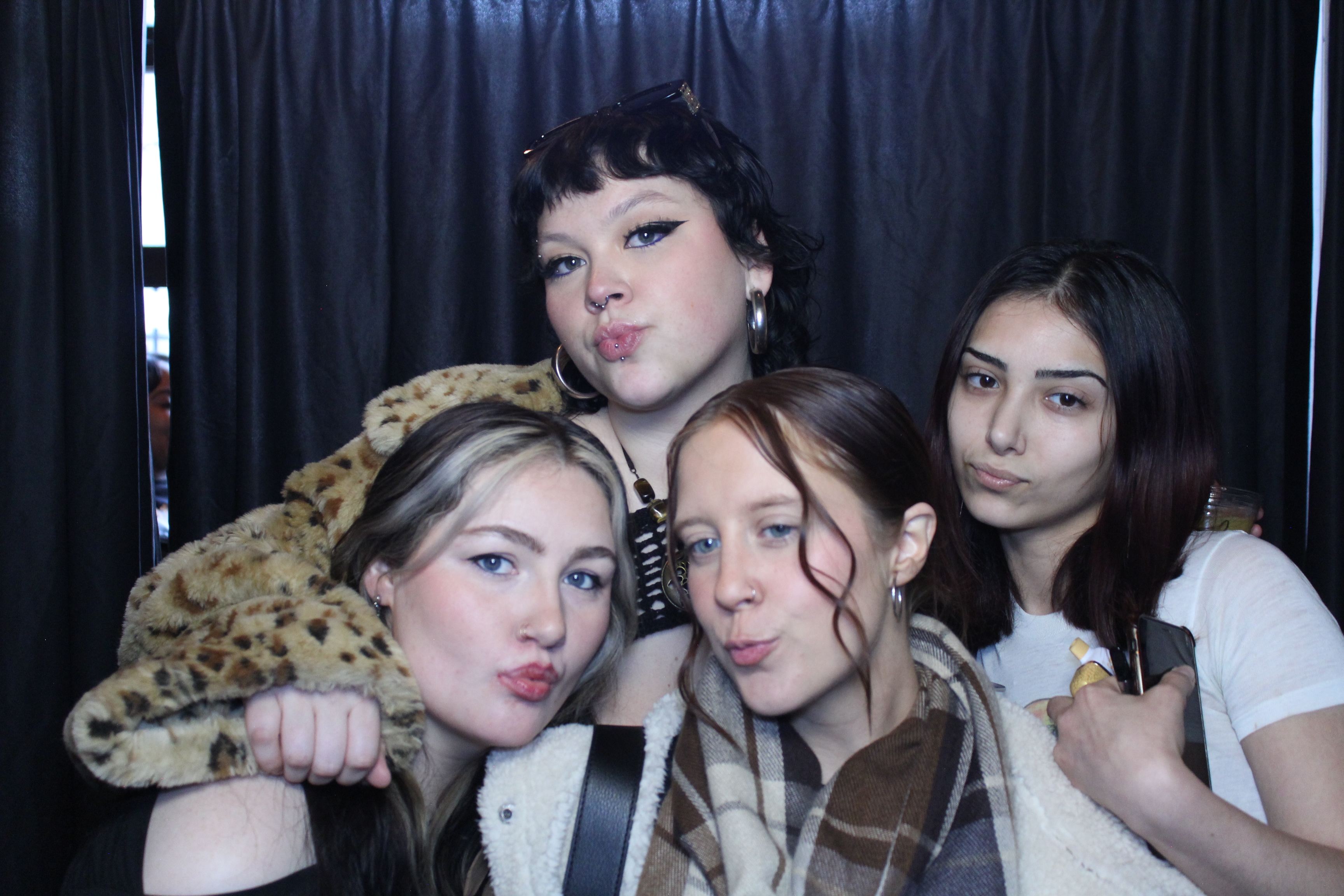 Thunderdome Restauraunt Group Super Bowl | View more photos from the event at gallery.photoboothcincy.com/u/PhotoBoothCincy/Thunderdome-Restauraunt-Group-Super-Bowl